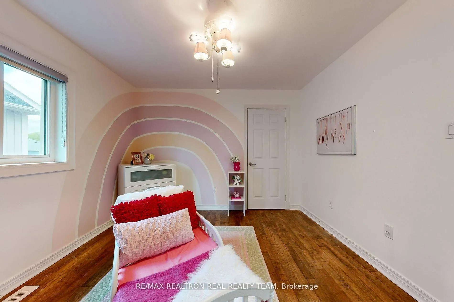 Photo 31 of 89 Cachet Boulevard, Whitby, Brooklin — HOMEH