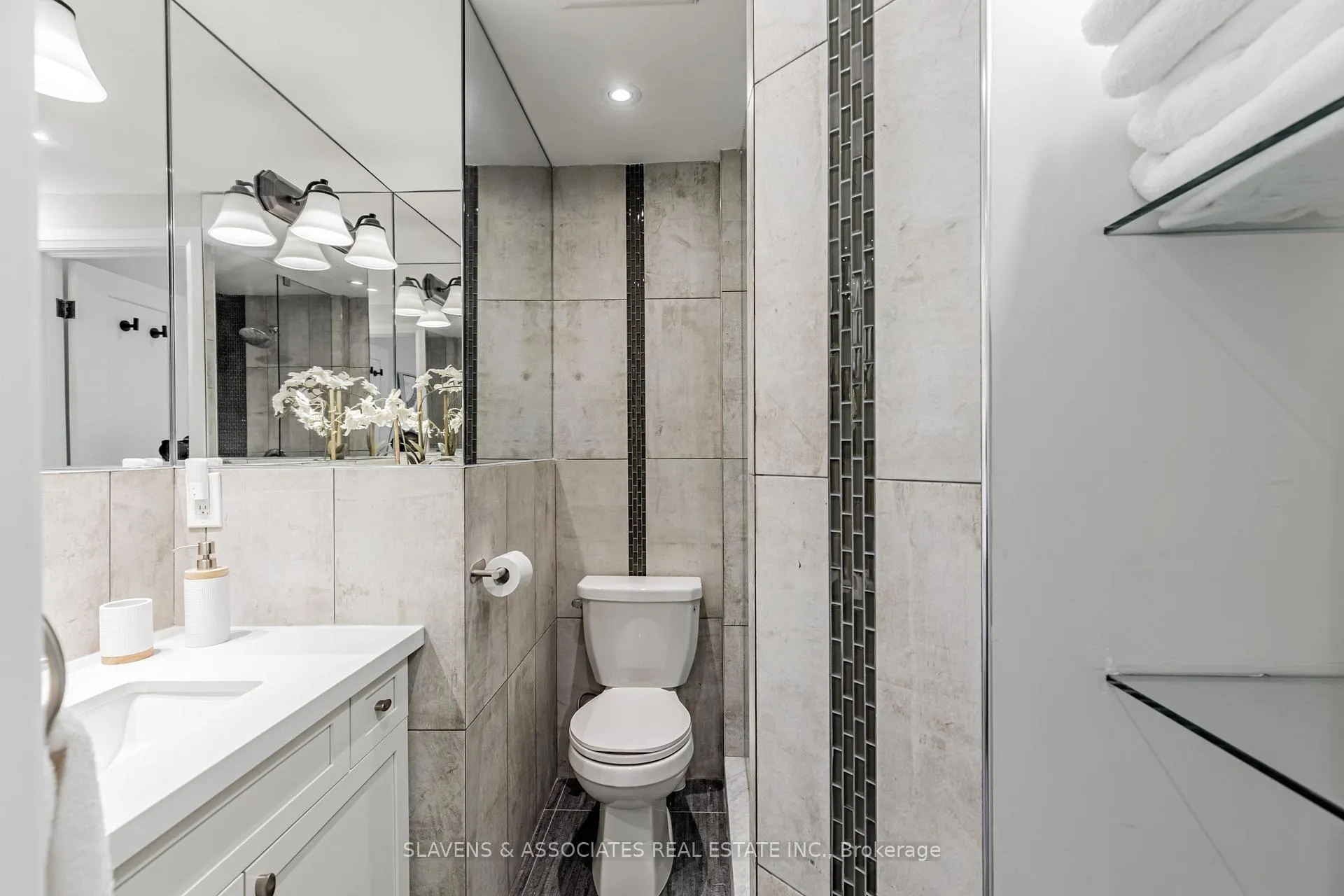 Photo 24 of 111 Cedric Avenue, Toronto, Oakwood Village — HOMEH