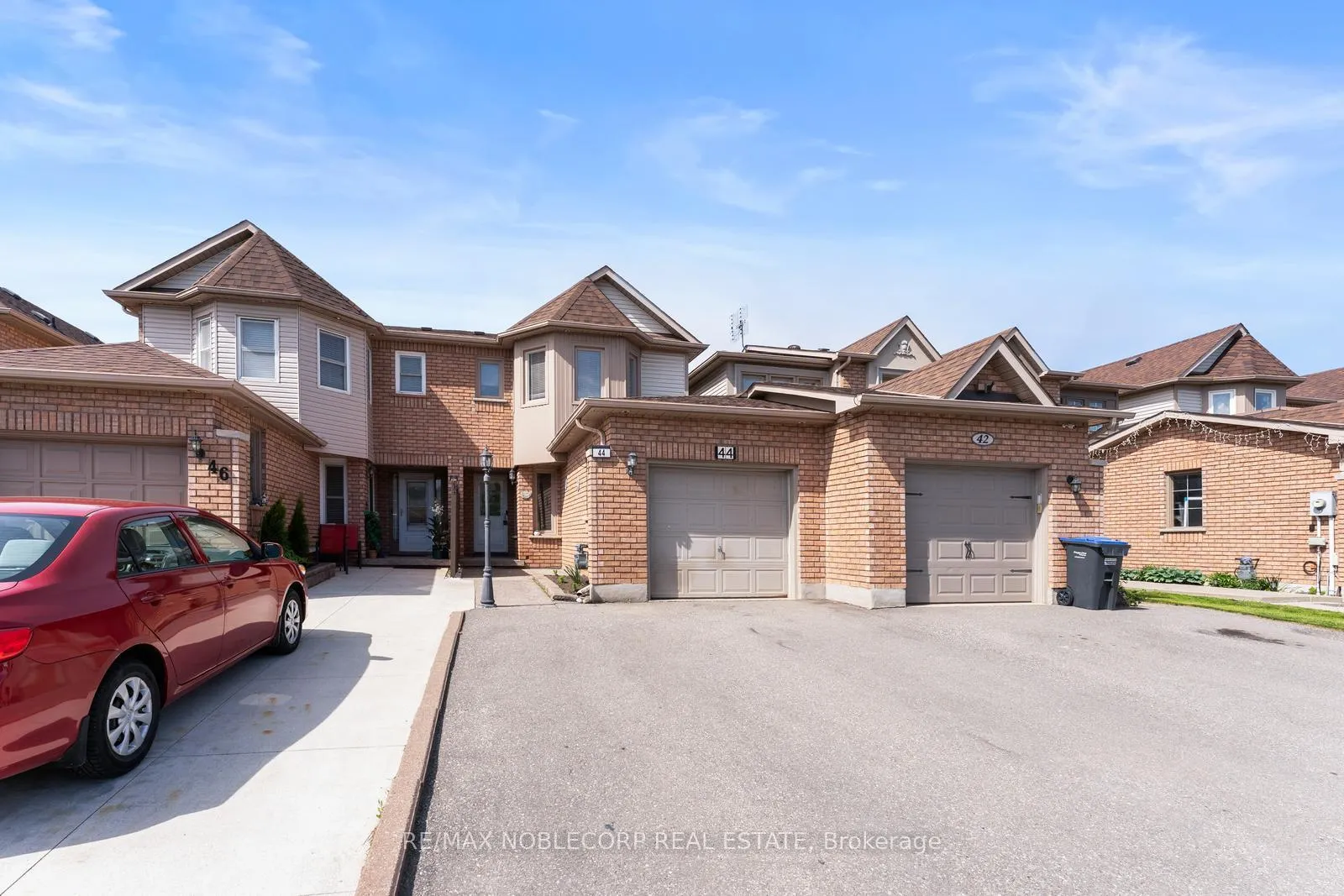 Photo 6 of 44 Hanton Crescent, Caledon, Bolton East — HOMEH