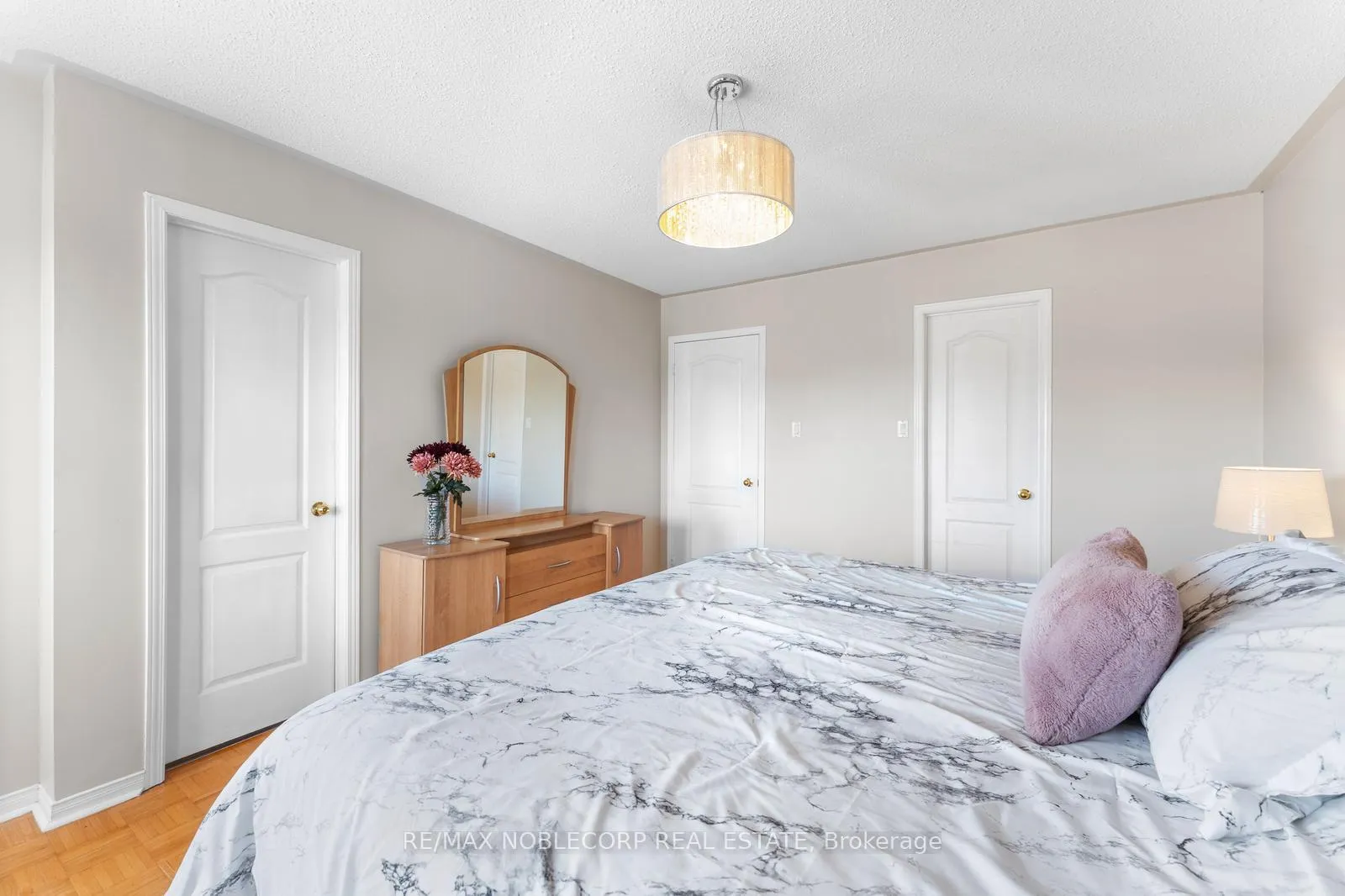 Photo 20 of 44 Hanton Crescent, Caledon, Bolton East — HOMEH