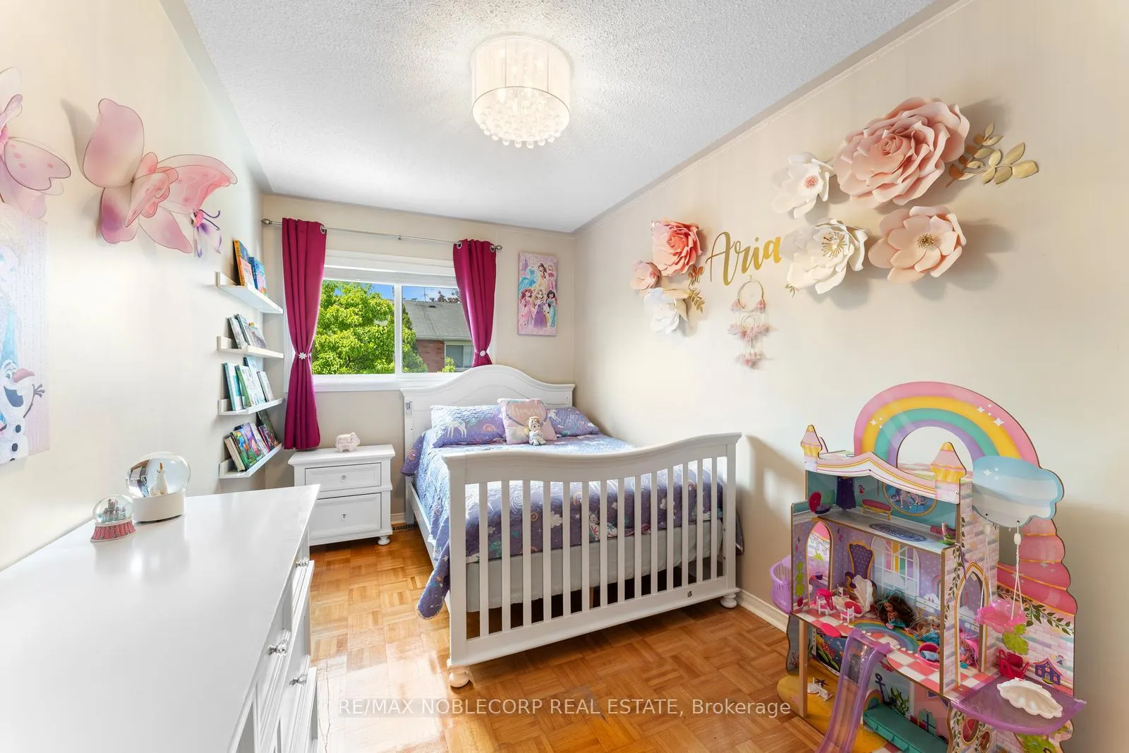 Photo 24 of 44 Hanton Crescent, Caledon, Bolton East — HOMEH