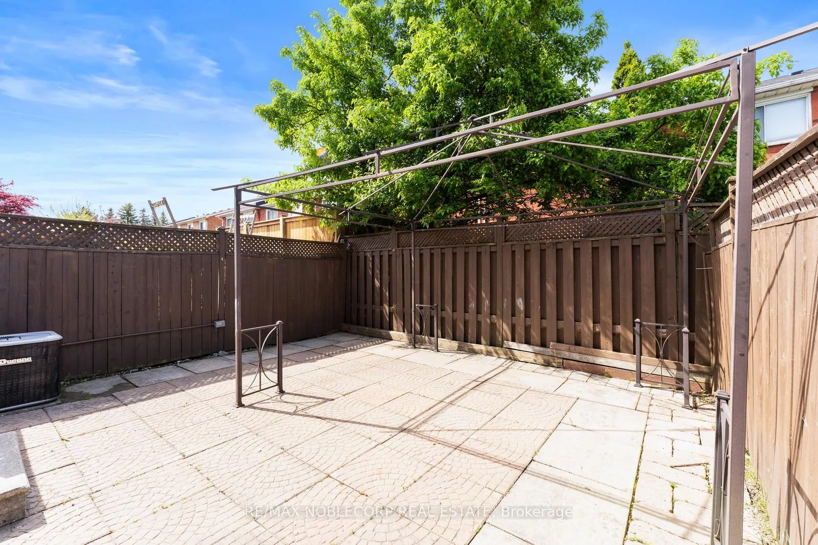 Photo 27 of 44 Hanton Crescent, Caledon, Bolton East — HOMEH