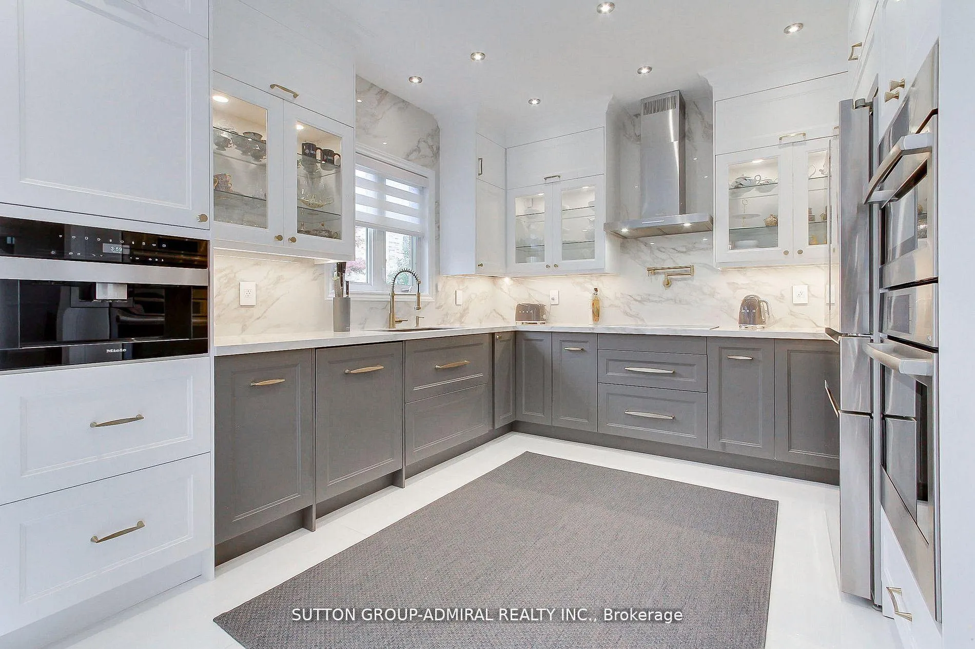 Photo 18 of 8 Aegis Drive, Vaughan, Patterson — HOMEH