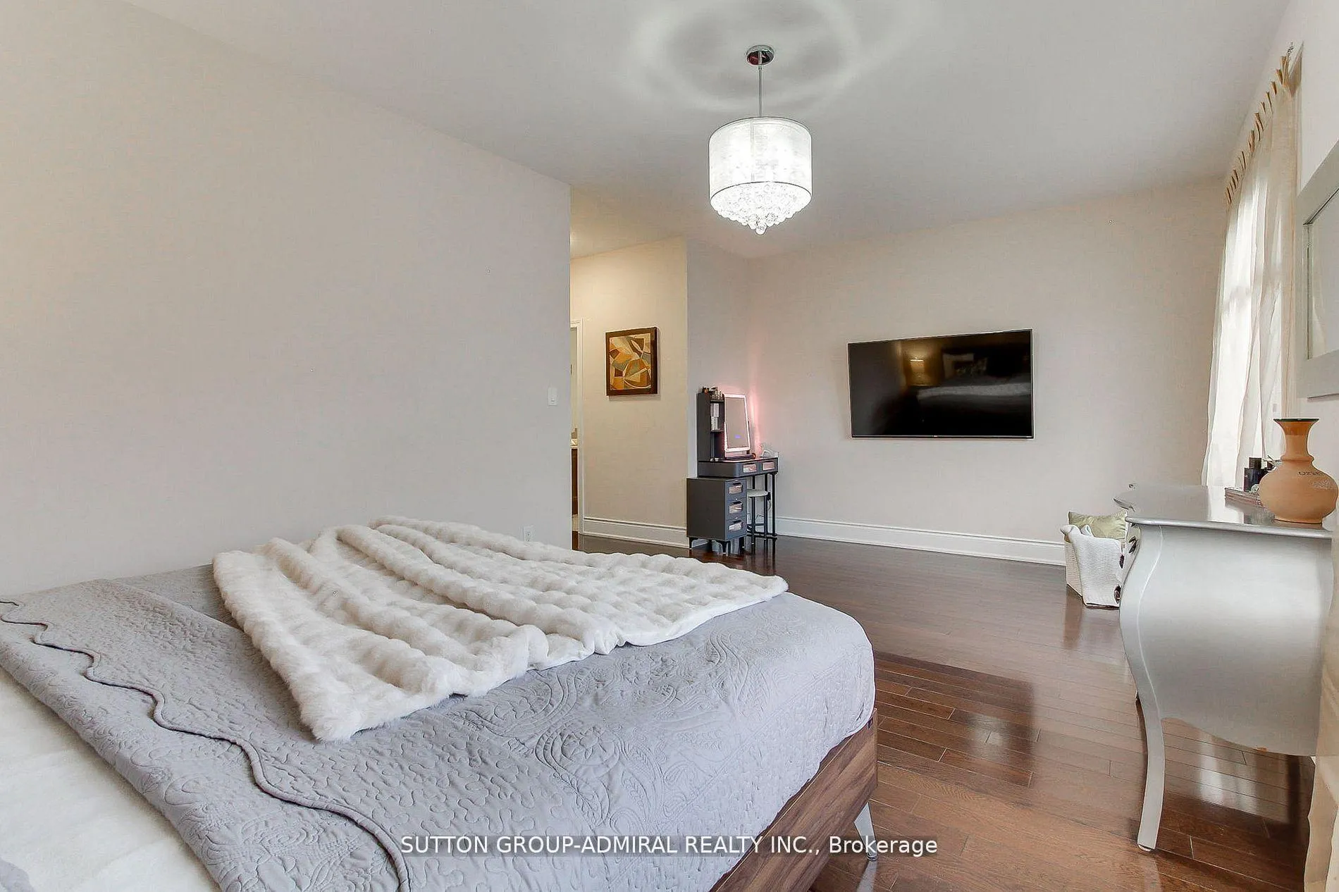 Photo 46 of 8 Aegis Drive, Vaughan, Patterson — HOMEH
