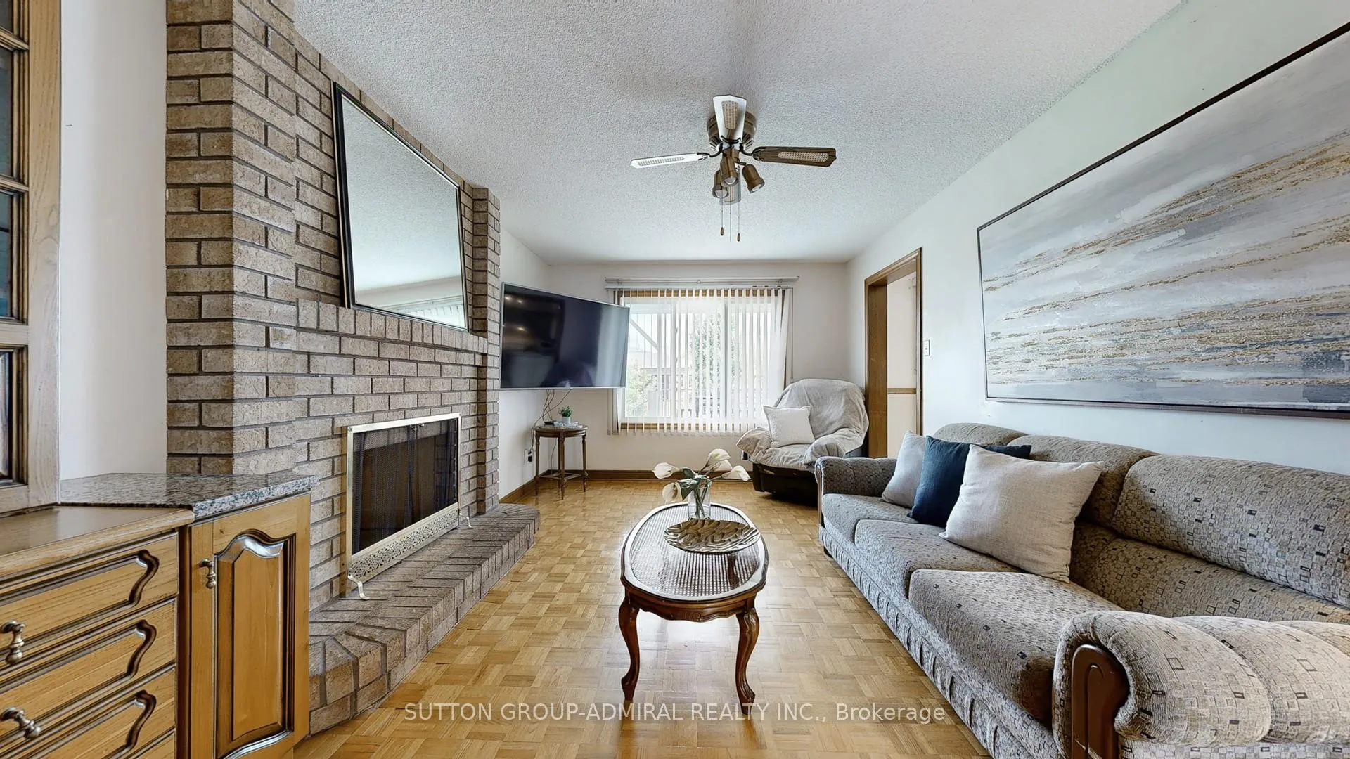 Photo 11 of 101 Dunstan Crescent, Vaughan, West Woodbridge — HOMEH