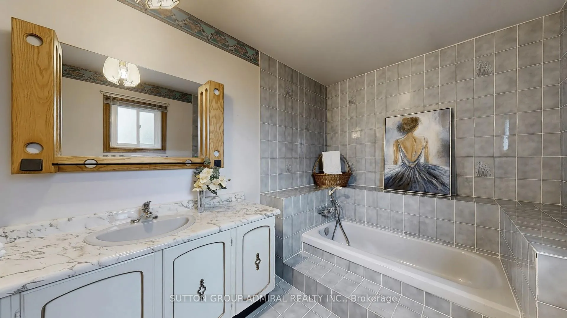 Photo 20 of 101 Dunstan Crescent, Vaughan, West Woodbridge — HOMEH