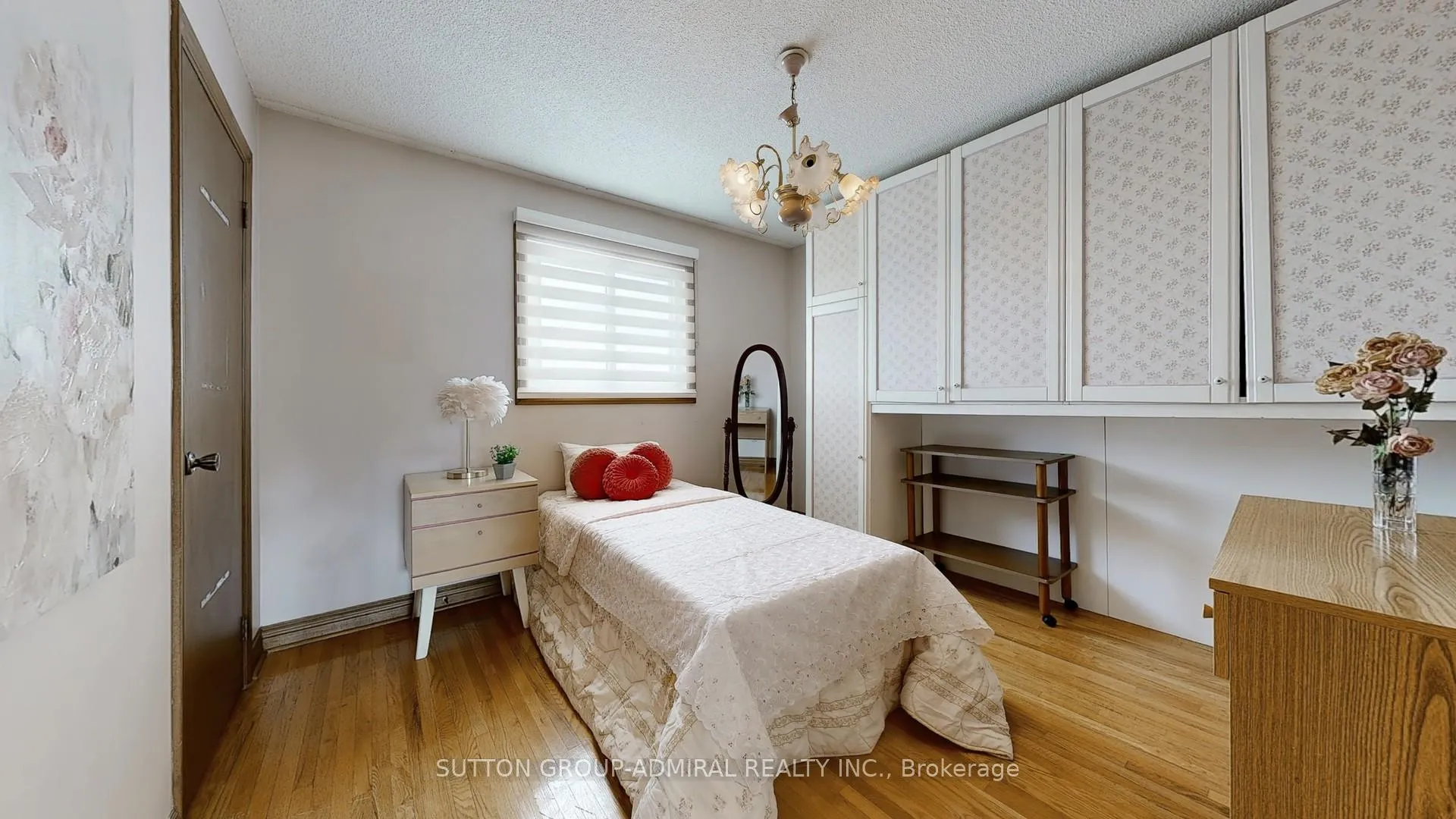 Photo 25 of 101 Dunstan Crescent, Vaughan, West Woodbridge — HOMEH