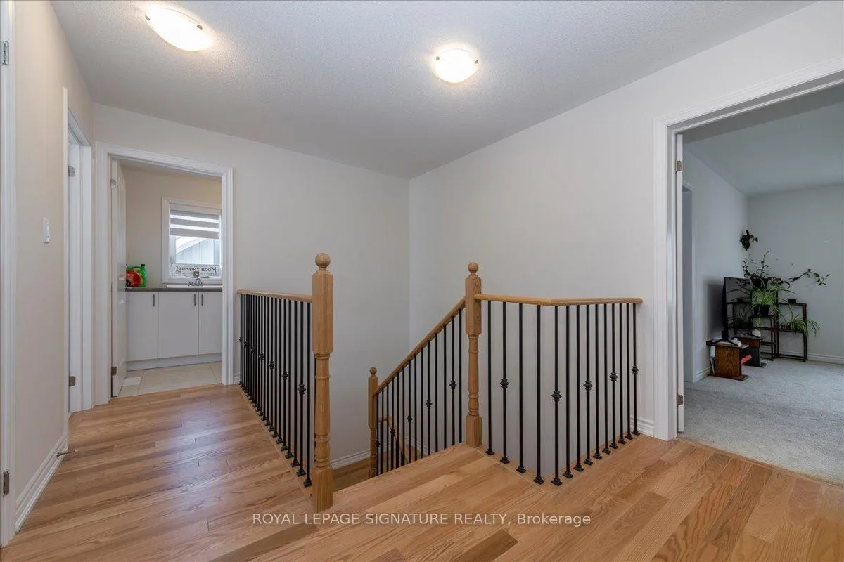 Photo 12 of 183 Rosanne Circle, Wasaga Beach — HOMEH
