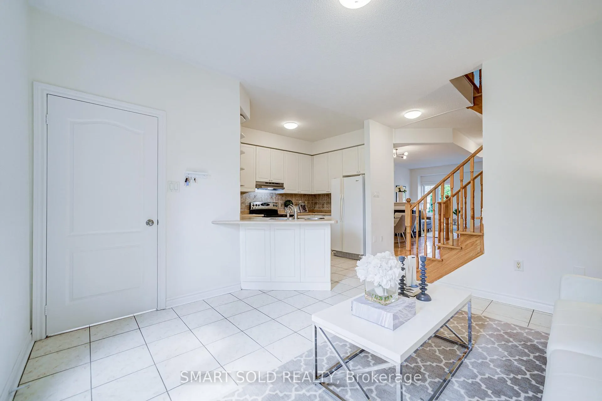 Photo 20 of 4 Thornhill Woods Drive, Vaughan, Patterson — HOMEH