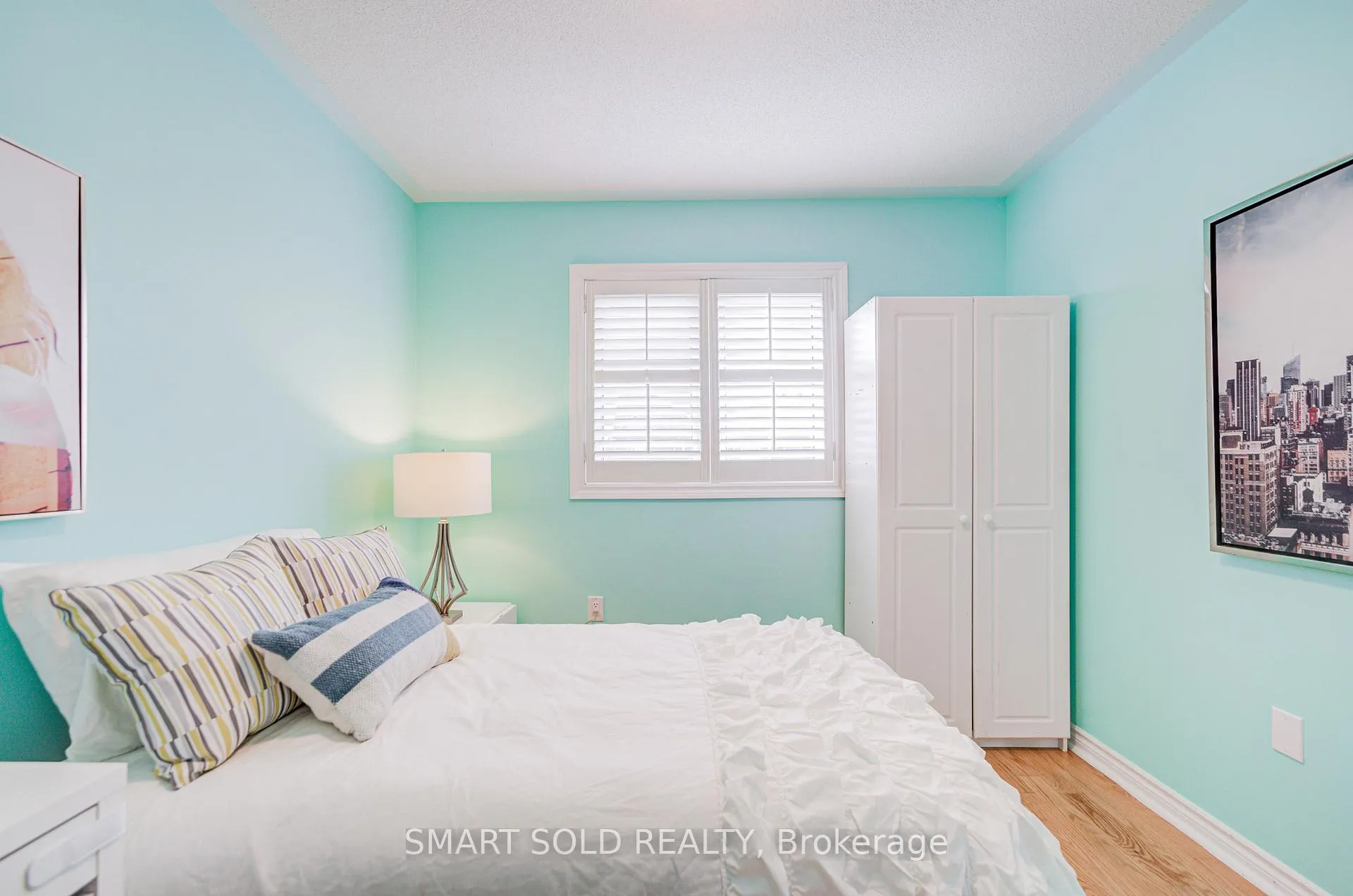 Photo 35 of 4 Thornhill Woods Drive, Vaughan, Patterson — HOMEH