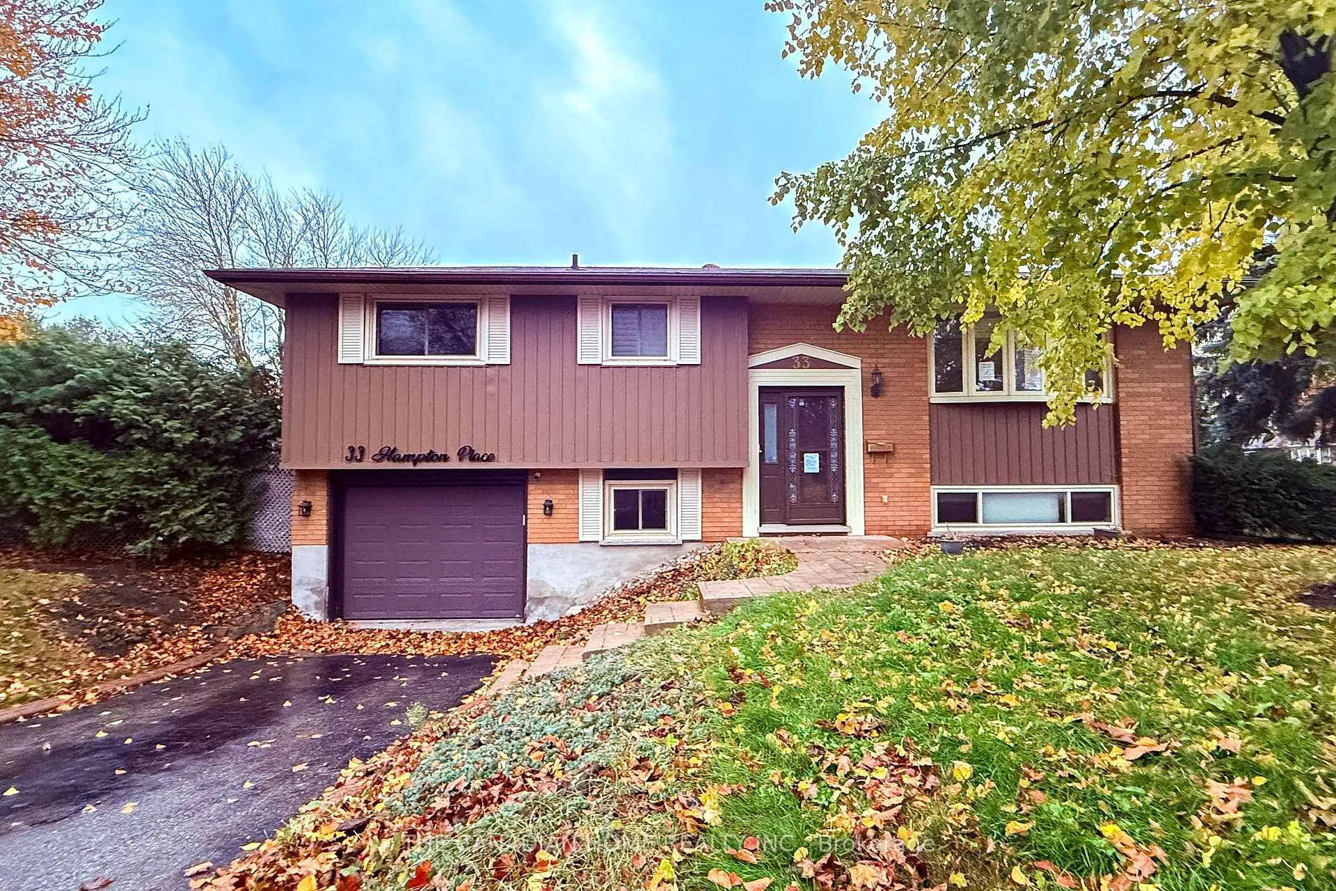 Photo 1 of 33 Hampton Place, Kitchener — HOMEH