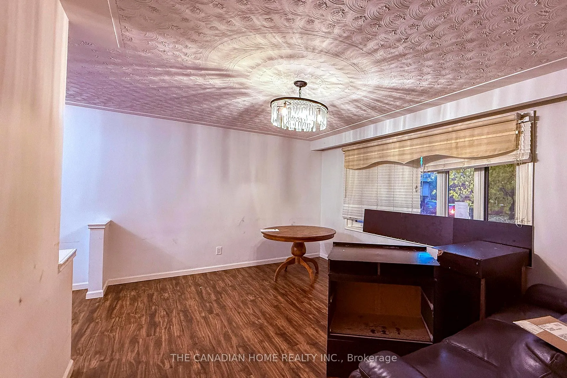 Photo 4 of 33 Hampton Place, Kitchener — HOMEH