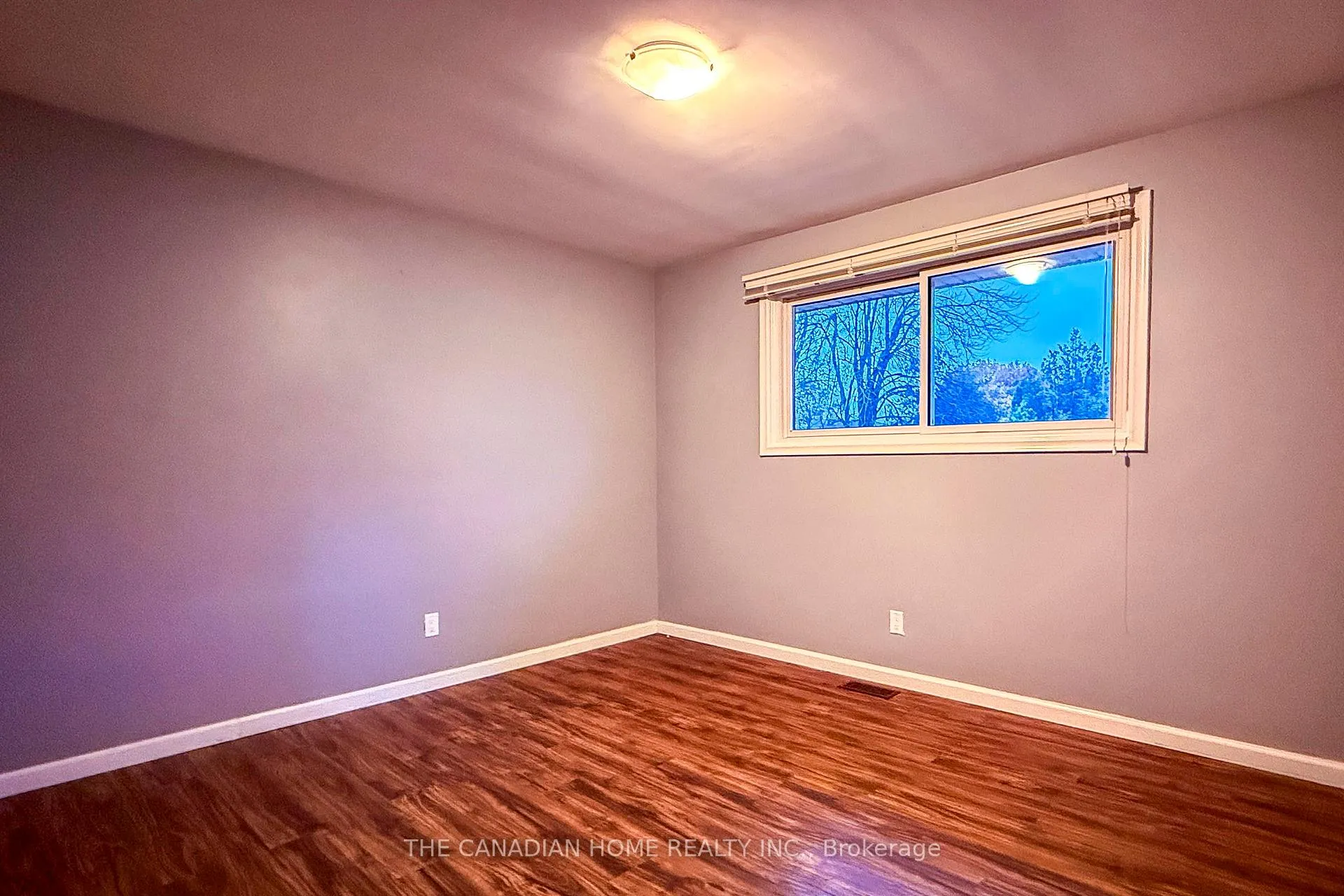 Photo 14 of 33 Hampton Place, Kitchener — HOMEH