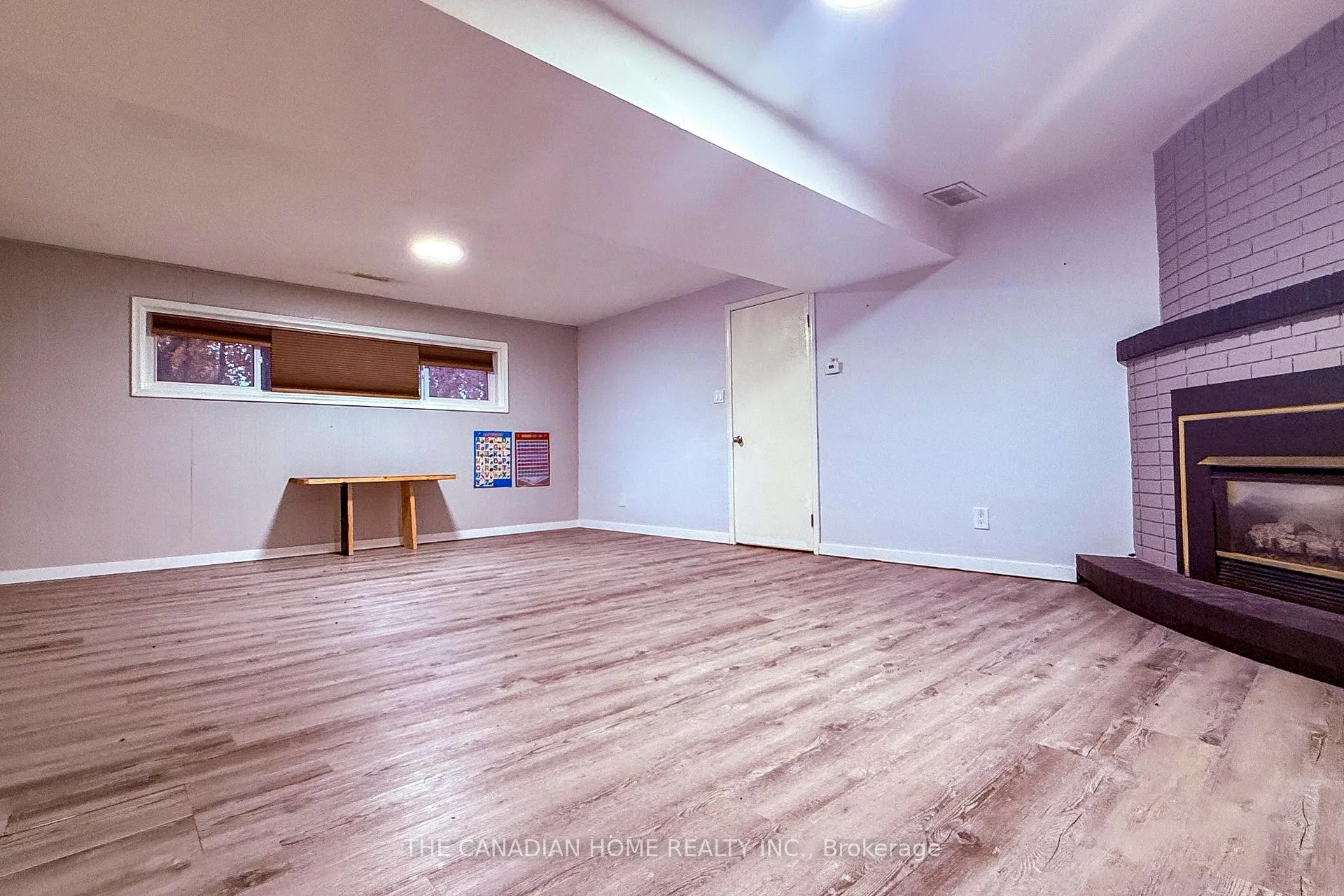 Photo 20 of 33 Hampton Place, Kitchener — HOMEH