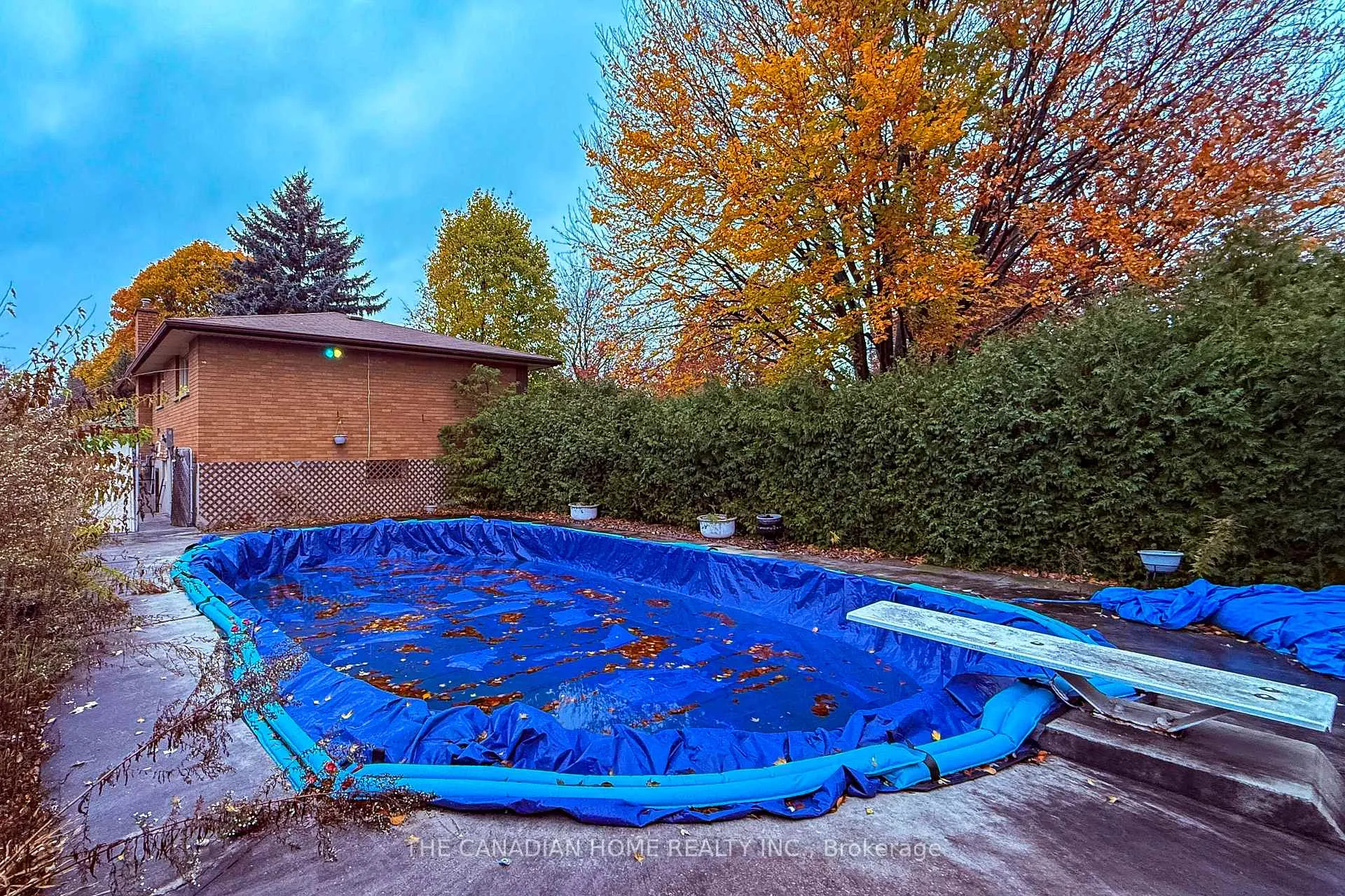 Photo 32 of 33 Hampton Place, Kitchener — HOMEH