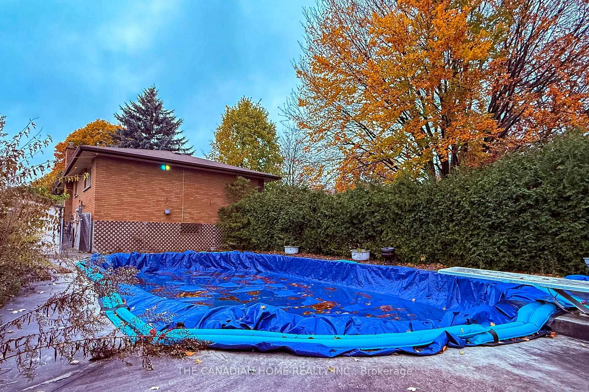 Photo 33 of 33 Hampton Place, Kitchener — HOMEH