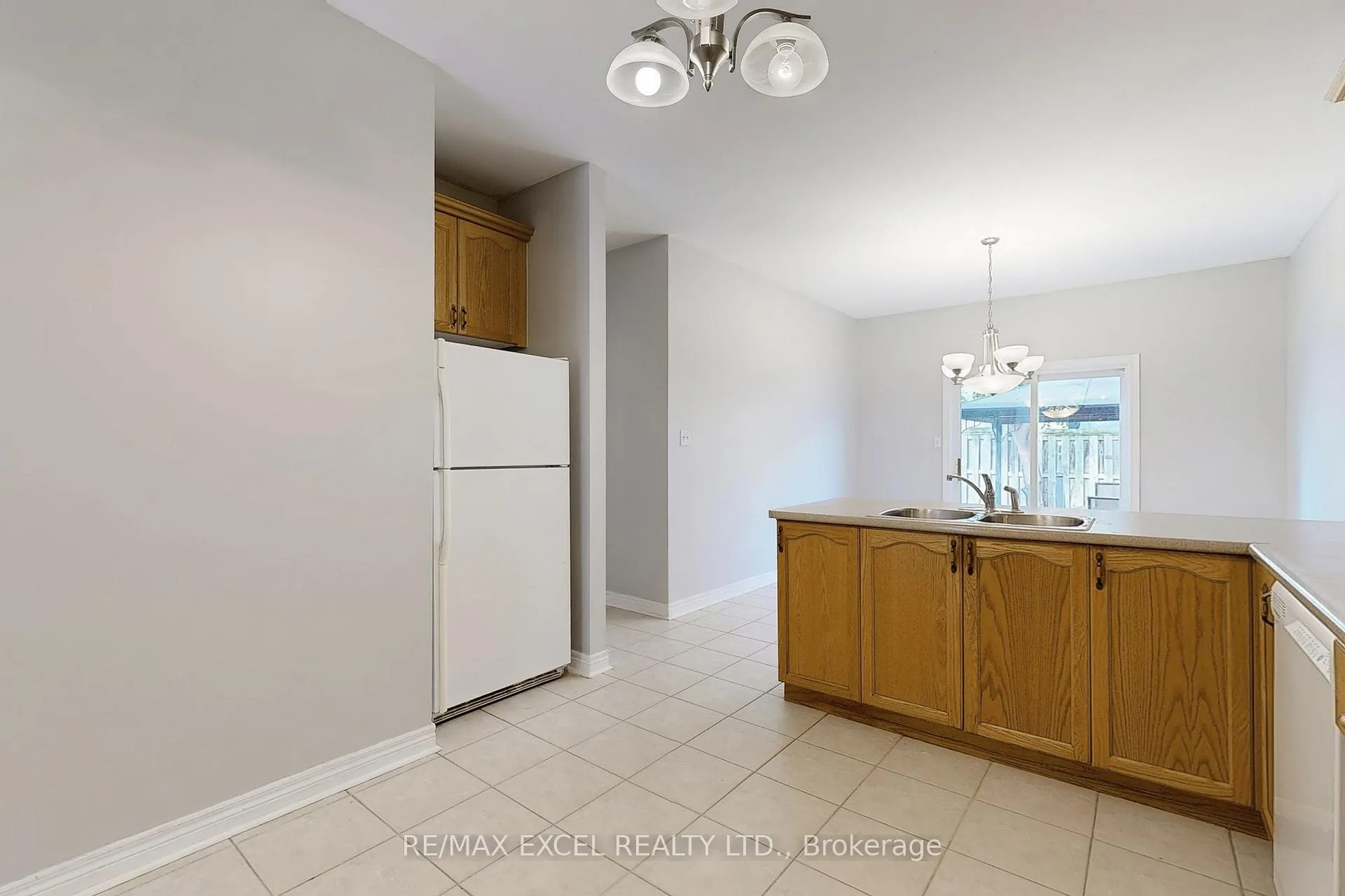 Photo 14 of 38 Ayhart Street, Markham, Wismer — HOMEH