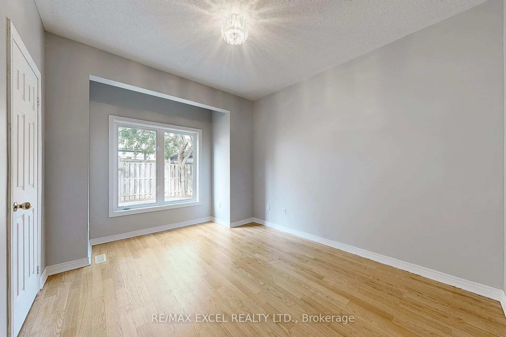 Photo 29 of 38 Ayhart Street, Markham, Wismer — HOMEH