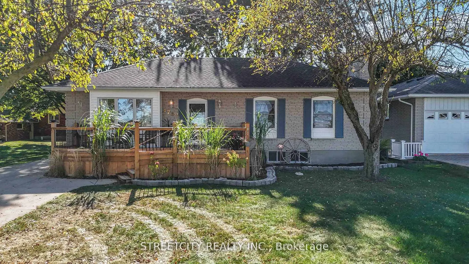 Photo 1 of 4767 St. Clair Parkway, St. Clair — HOMEH
