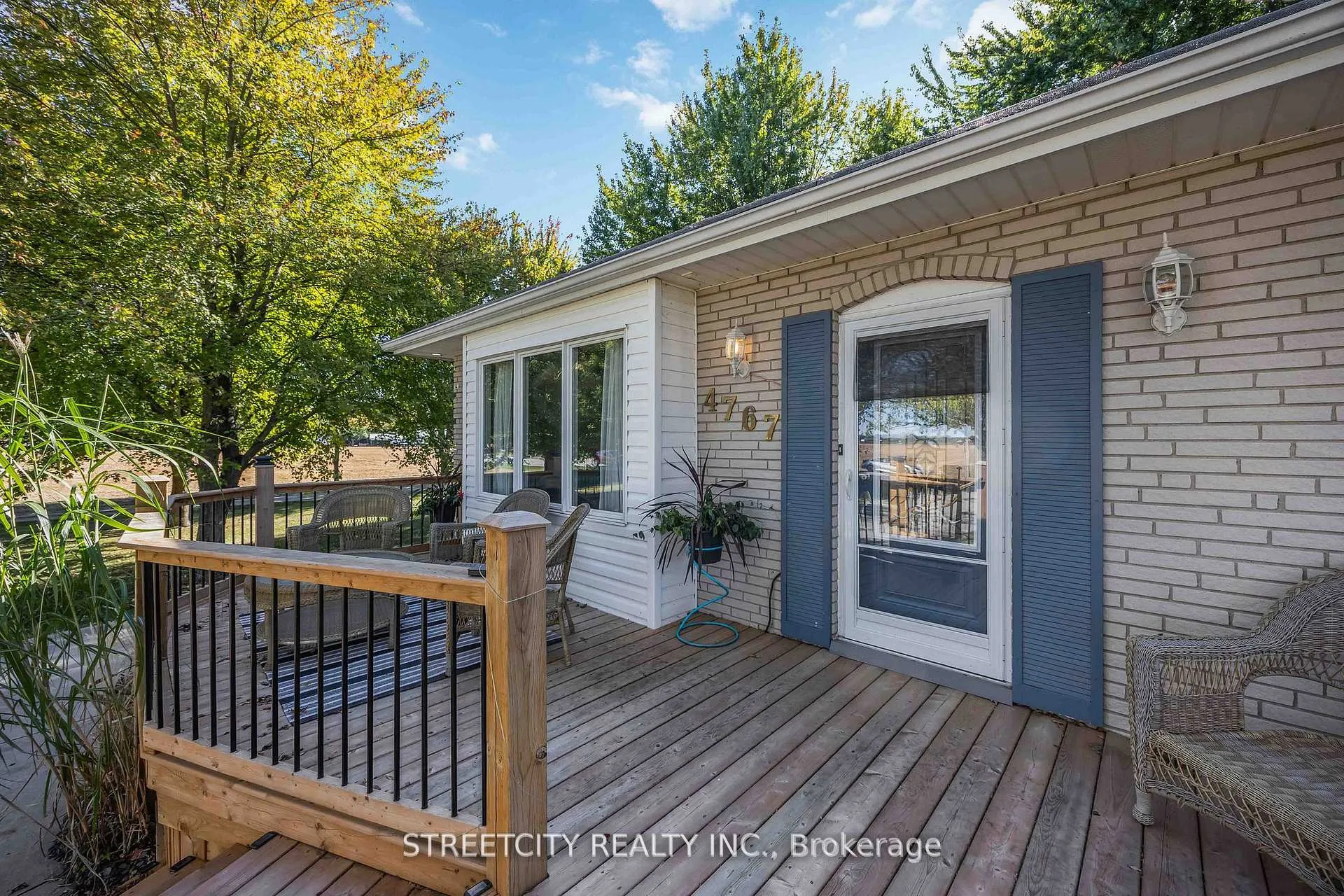 Photo 4 of 4767 St. Clair Parkway, St. Clair — HOMEH