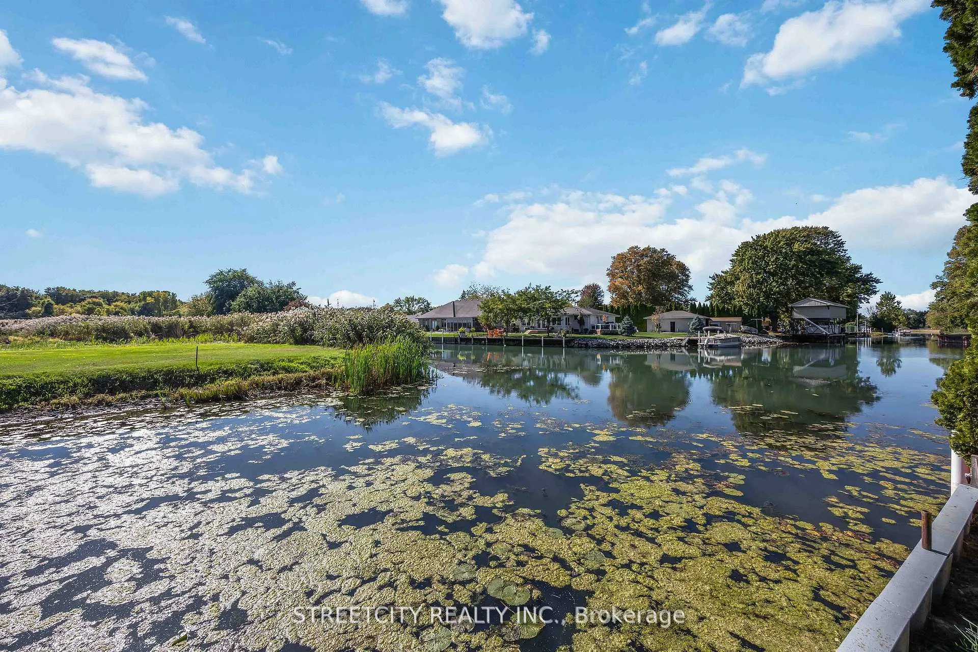 Photo 8 of 4767 St. Clair Parkway, St. Clair — HOMEH