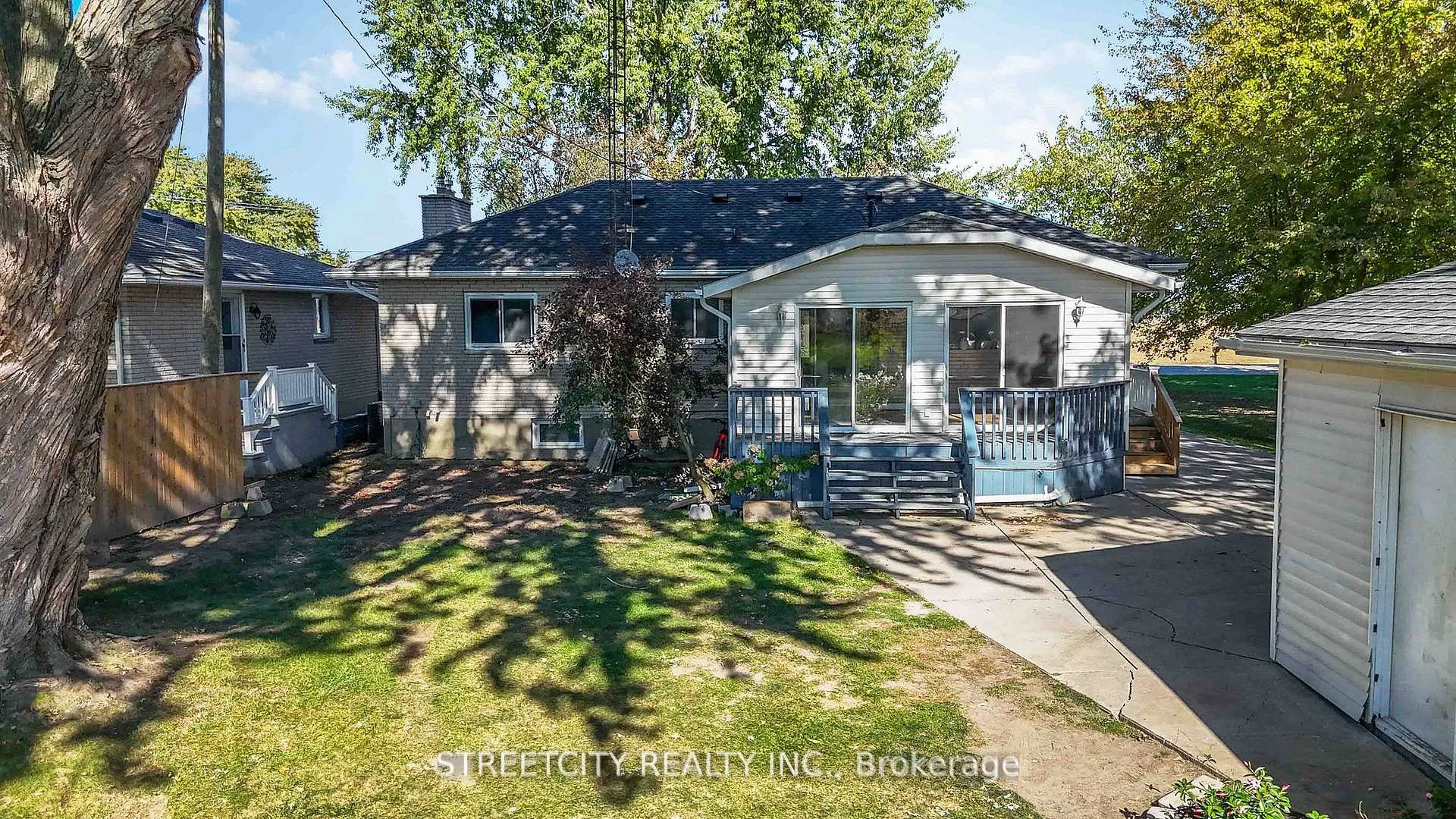 Photo 38 of 4767 St. Clair Parkway, St. Clair — HOMEH