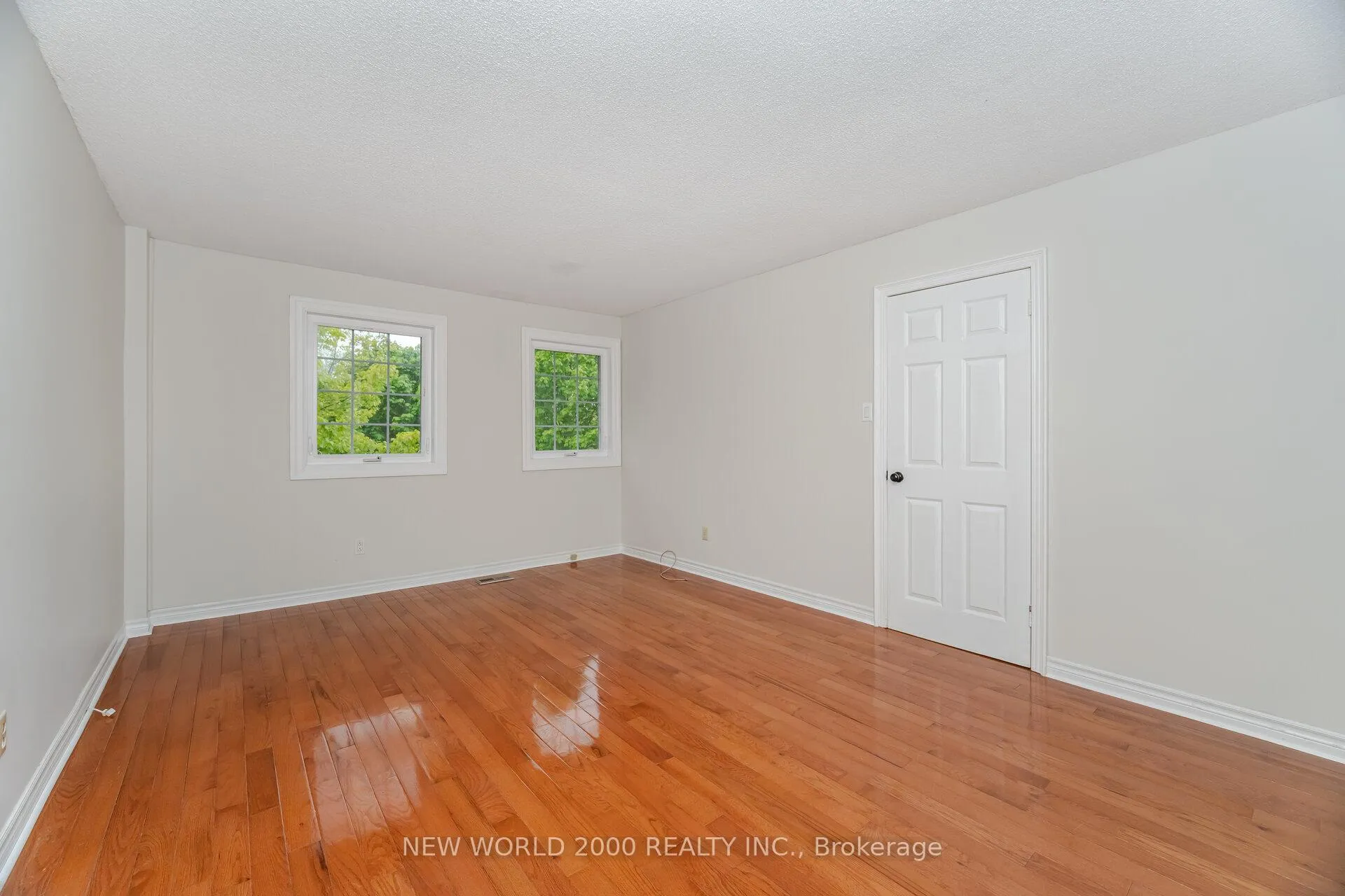 Photo 18 of 254 Maidstone Court, Caledon, Bolton North — HOMEH