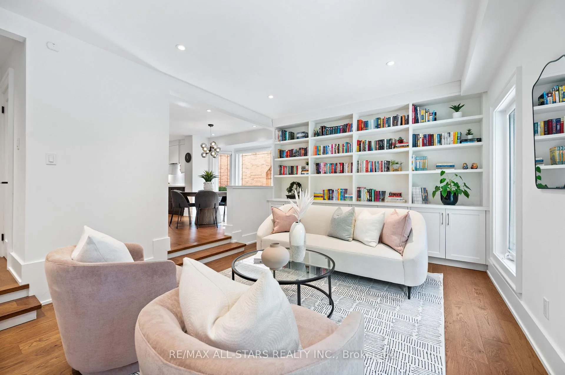 Photo 19 of 45 Rosemead Close, Markham, Unionville — HOMEH