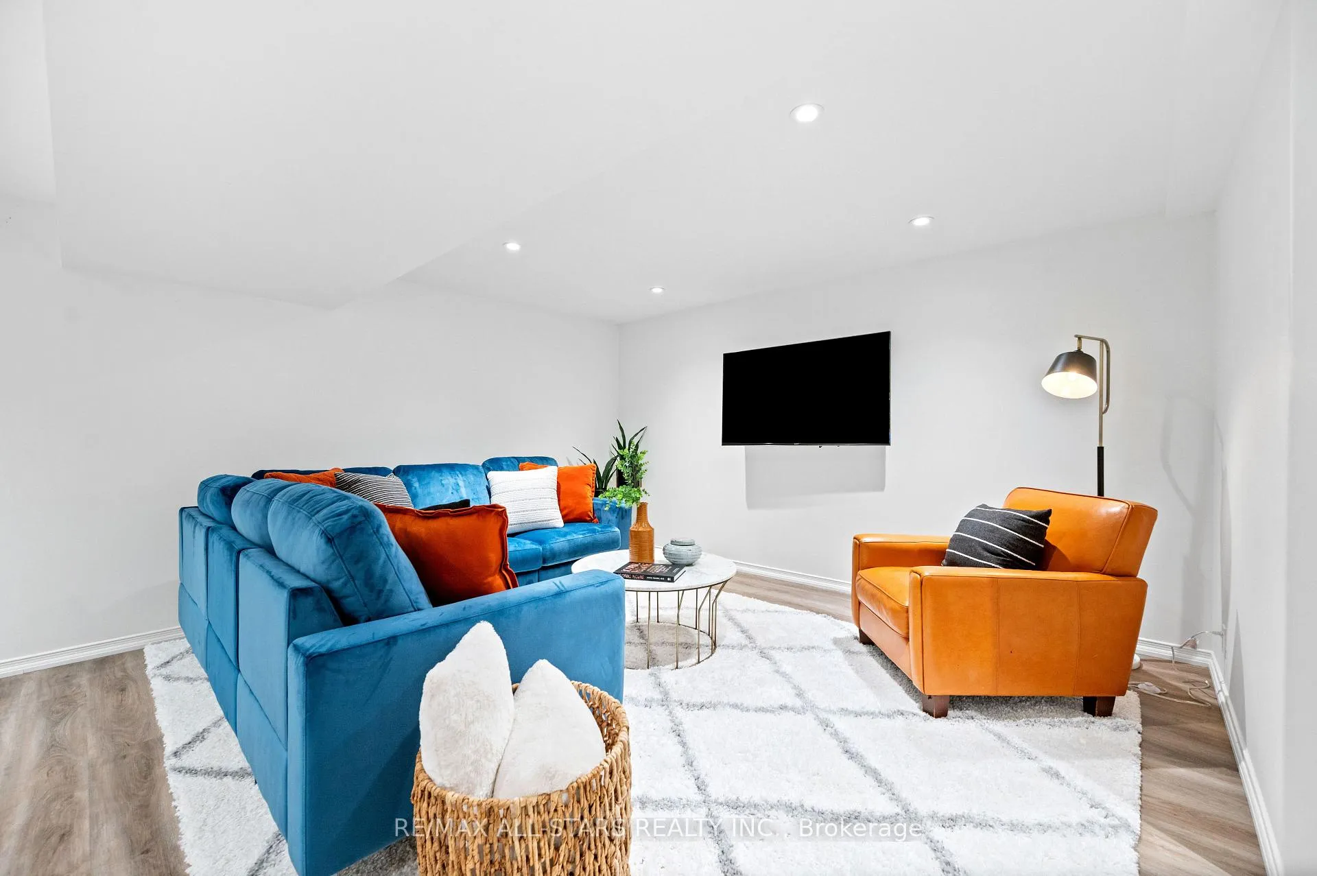 Photo 42 of 45 Rosemead Close, Markham, Unionville — HOMEH