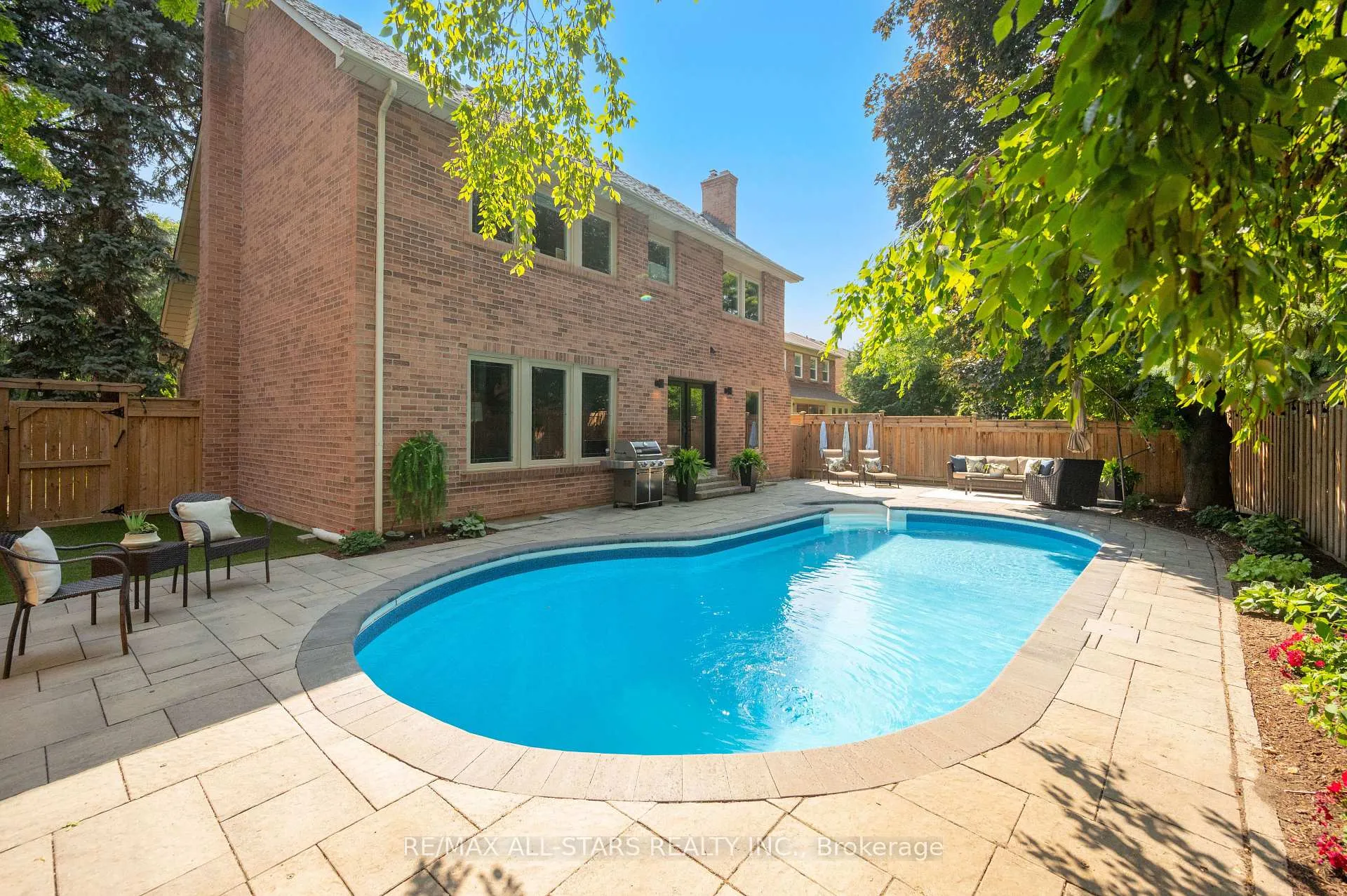 Photo 47 of 45 Rosemead Close, Markham, Unionville — HOMEH