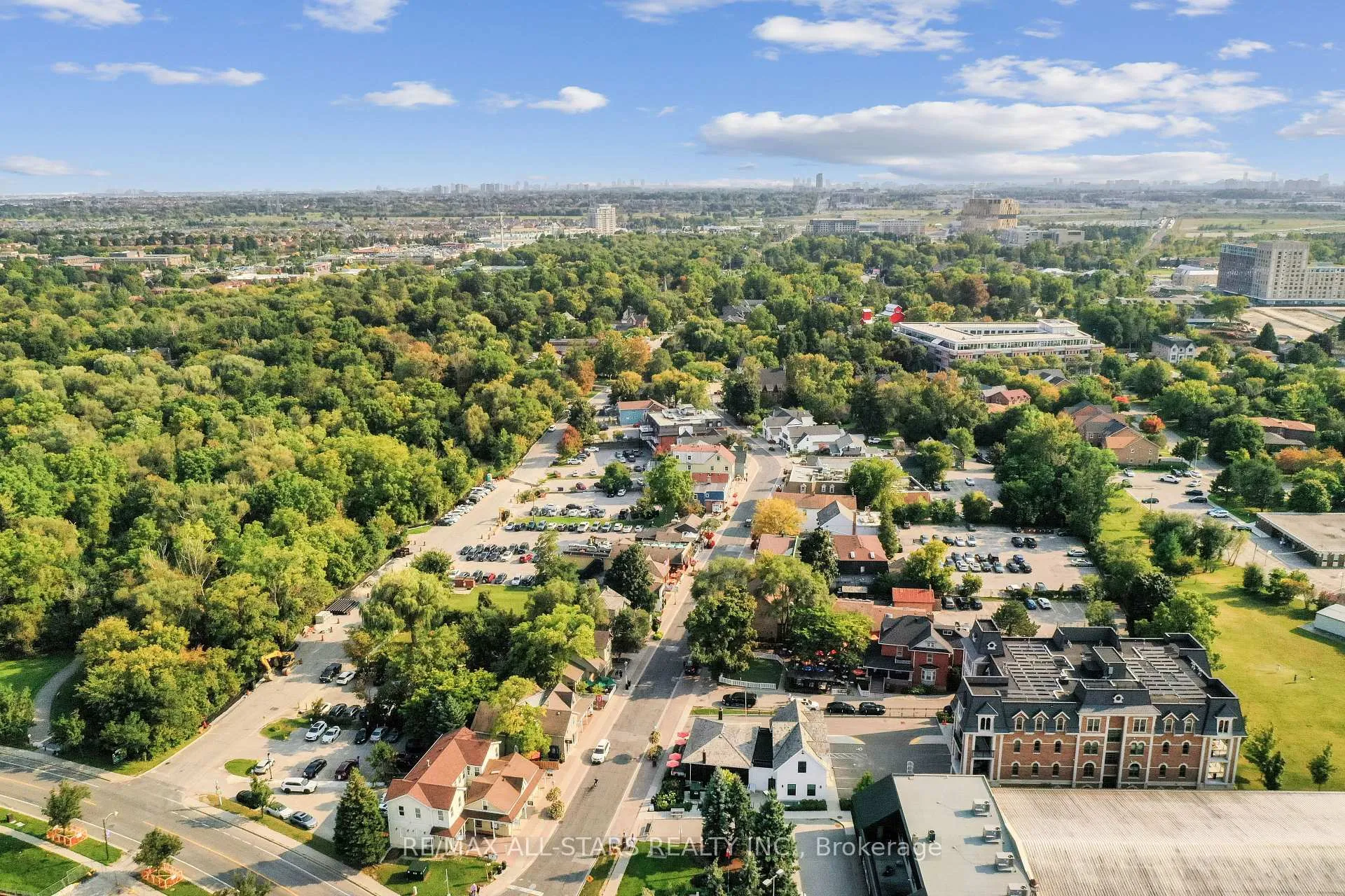 Photo 50 of 45 Rosemead Close, Markham, Unionville — HOMEH