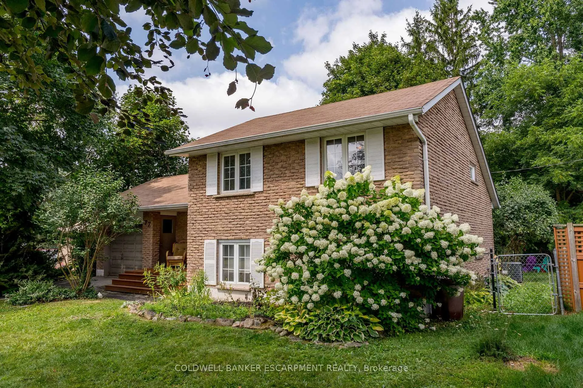 Photo 1 of 77 Elizabeth Drive, Halton Hills, Acton — HOMEH