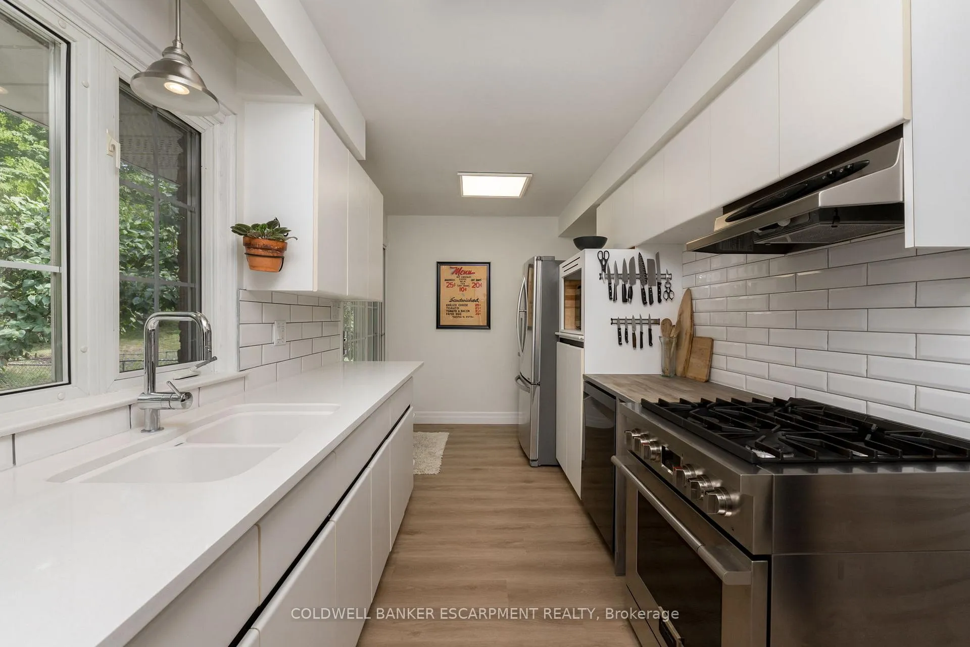 Photo 13 of 77 Elizabeth Drive, Halton Hills, Acton — HOMEH