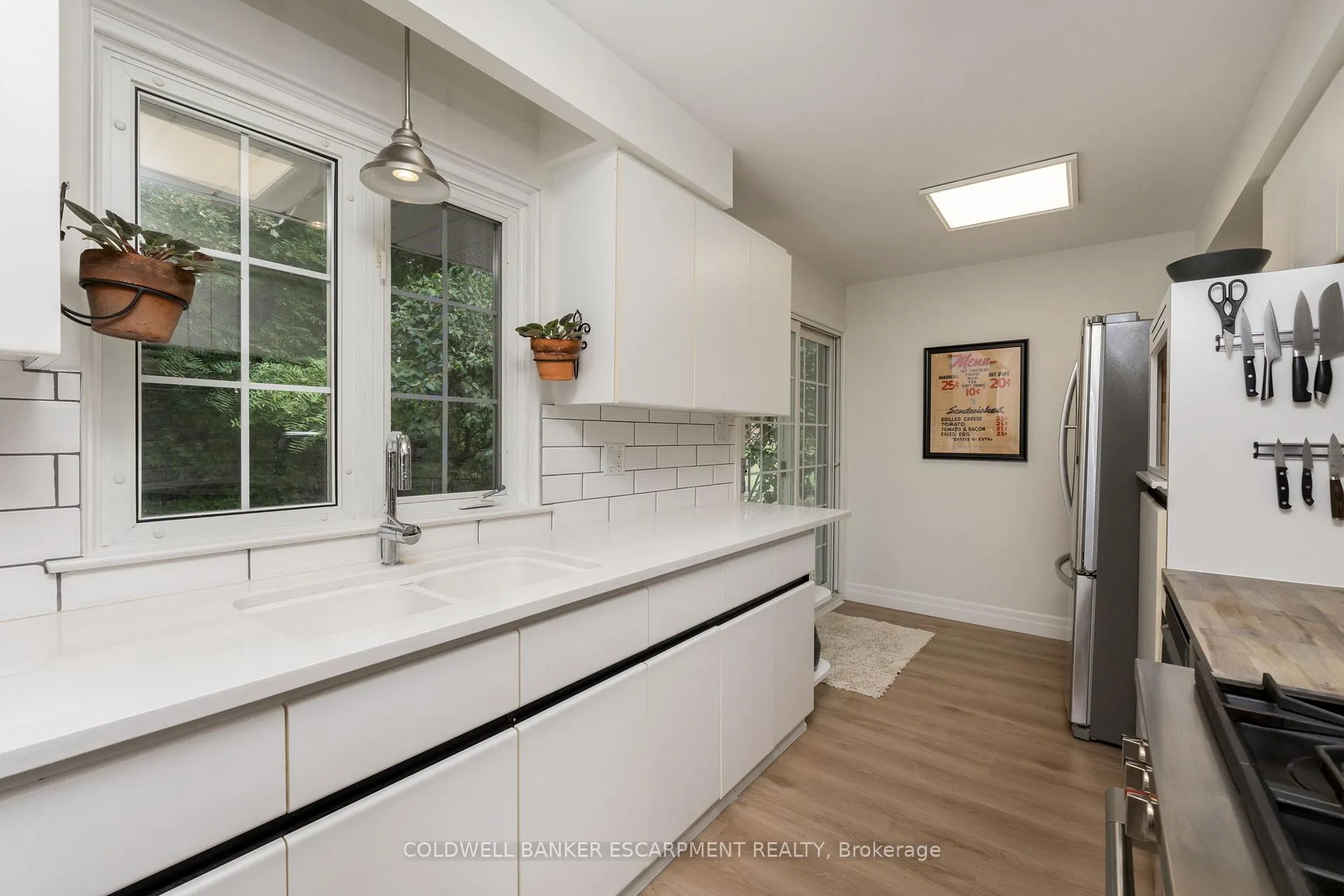 Photo 14 of 77 Elizabeth Drive, Halton Hills, Acton — HOMEH