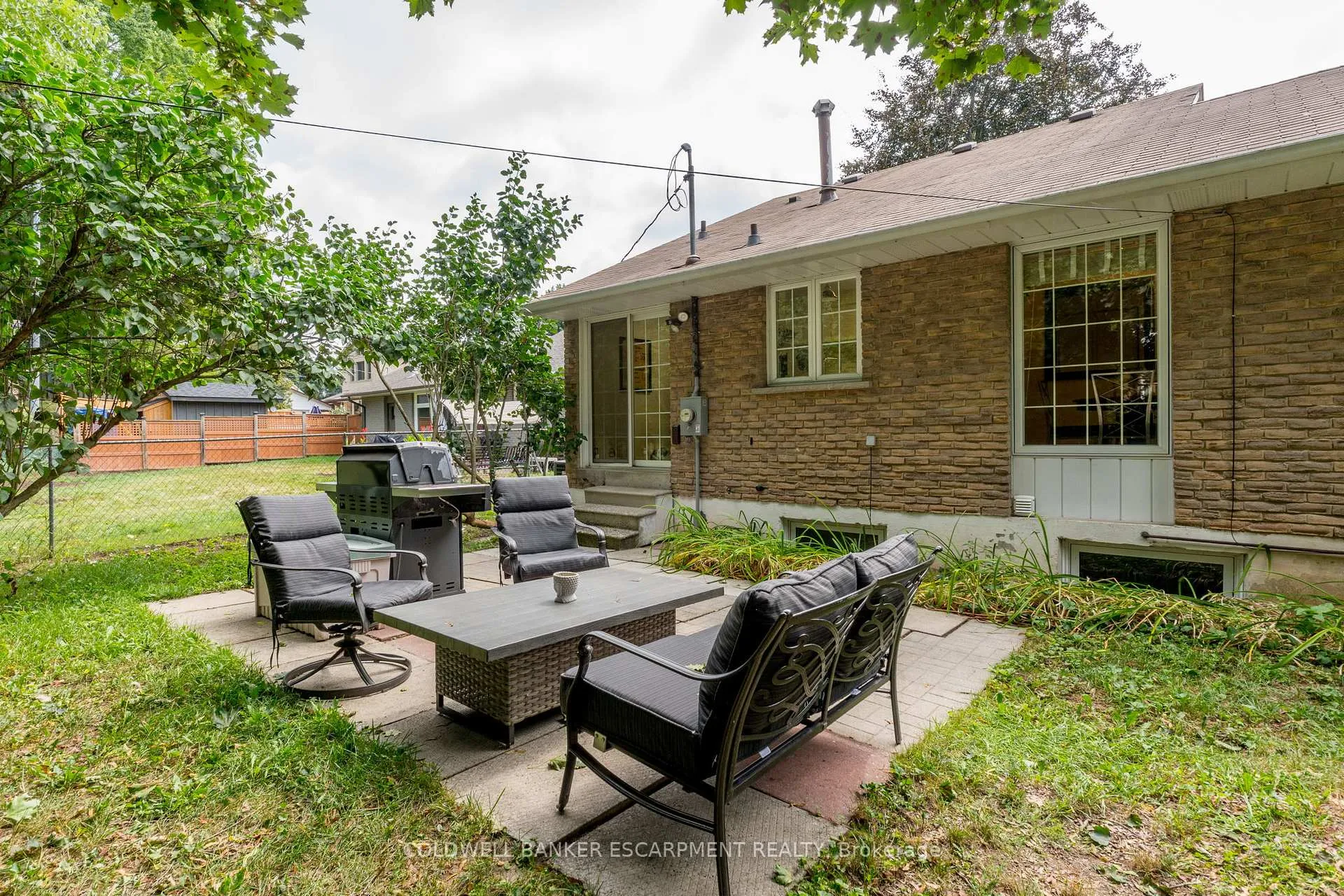 Photo 29 of 77 Elizabeth Drive, Halton Hills, Acton — HOMEH