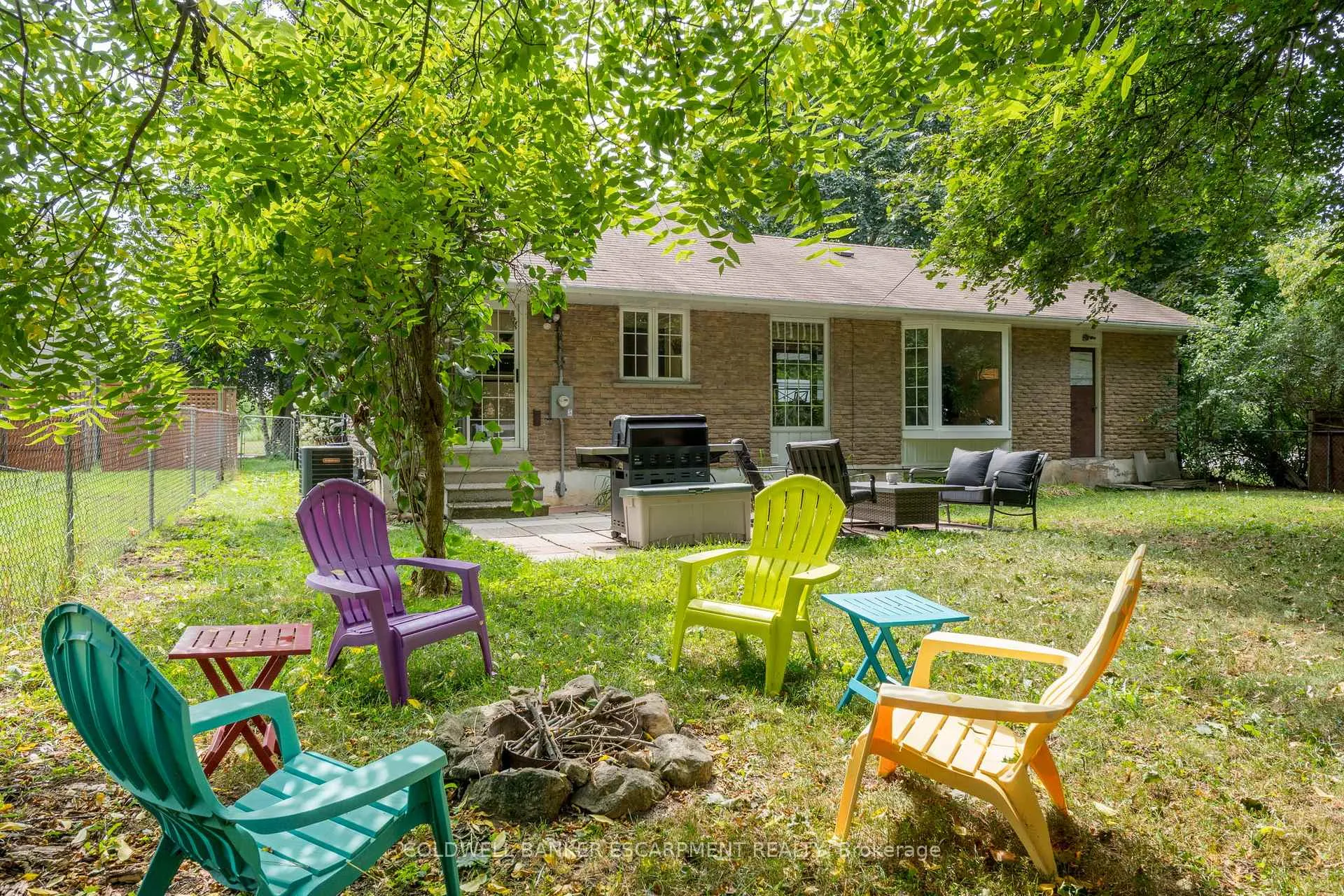 Photo 30 of 77 Elizabeth Drive, Halton Hills, Acton — HOMEH