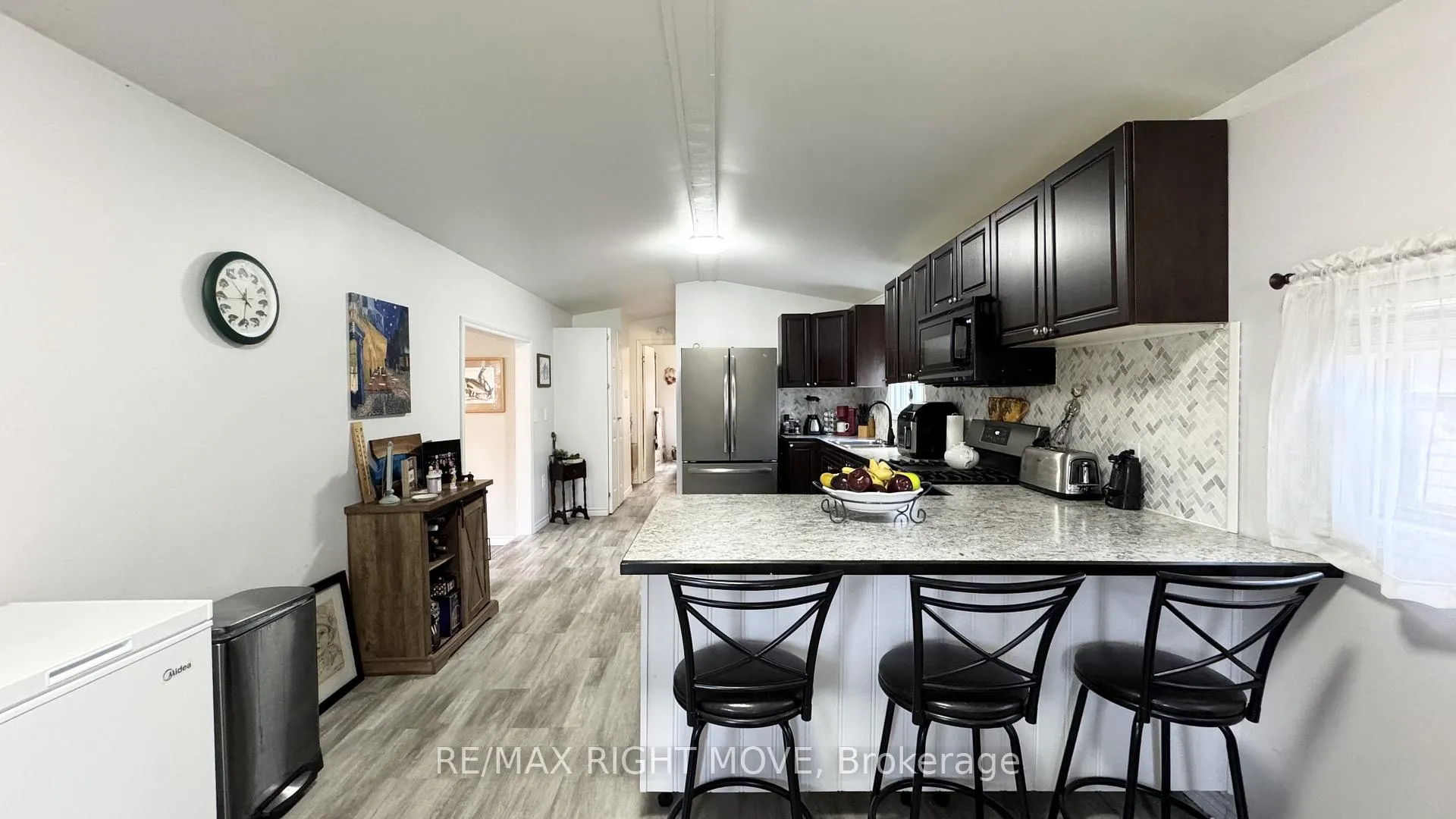 Photo 4 of Unit 101, 1007 Racoon Road, Gravenhurst, Morrison — HOMEH