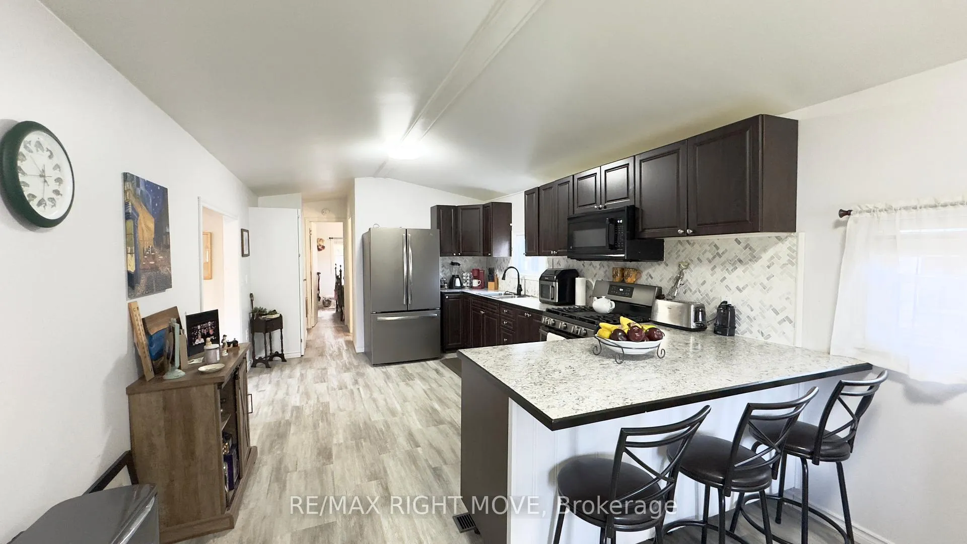 Photo 7 of Unit 101, 1007 Racoon Road, Gravenhurst, Morrison — HOMEH