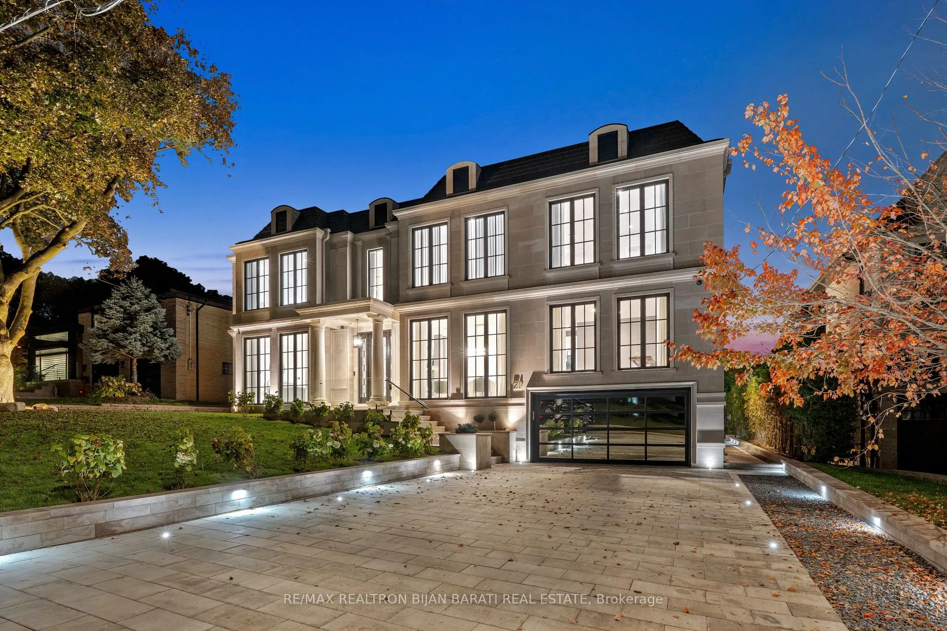 Photo 2 of 21 Idleswift Drive, Vaughan, Uplands — HOMEH