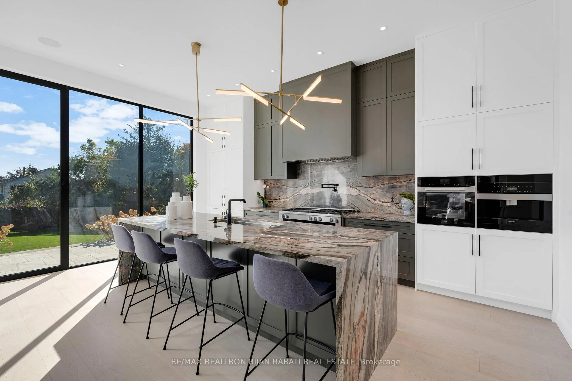 Photo 16 of 21 Idleswift Drive, Vaughan, Uplands — HOMEH