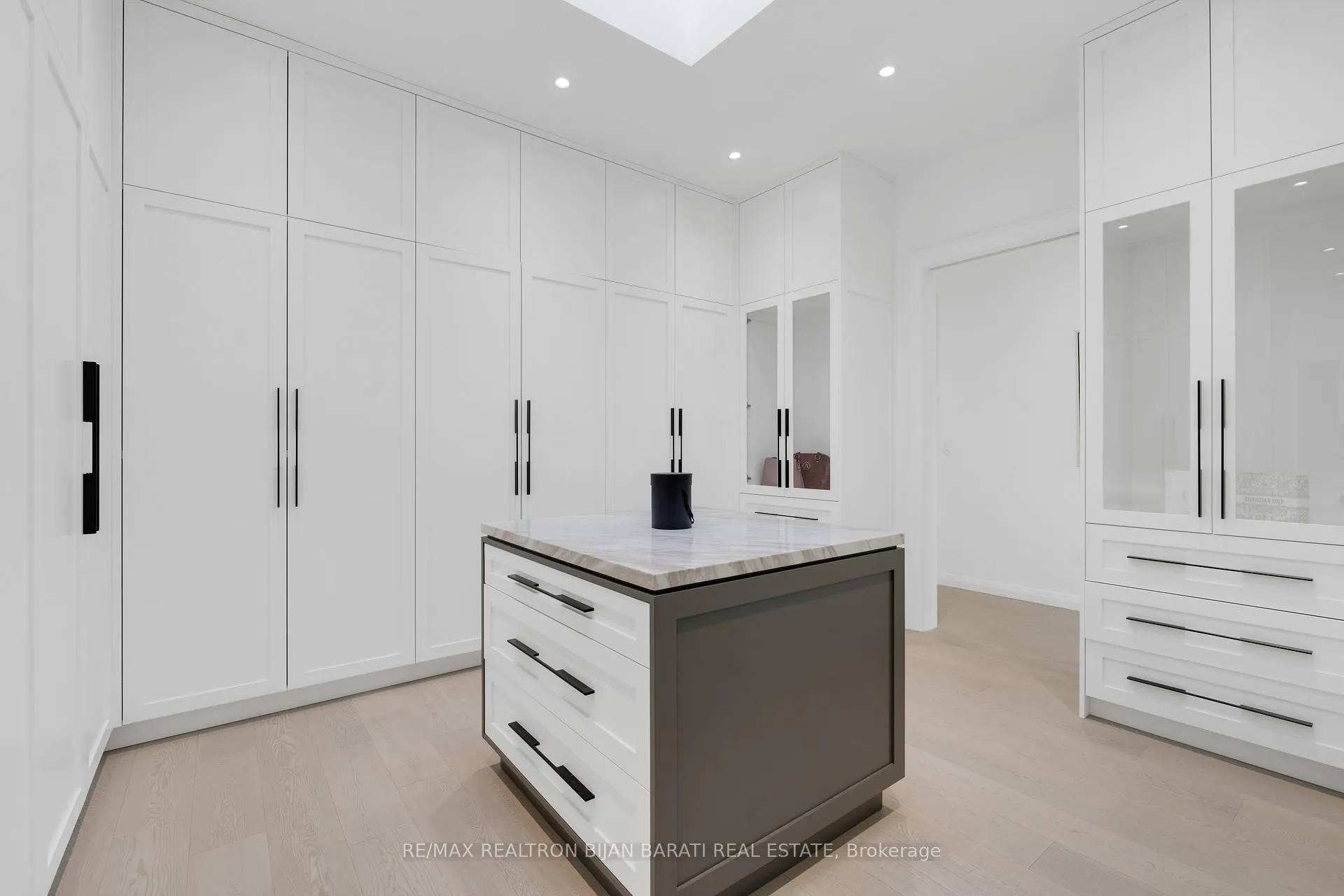 Photo 29 of 21 Idleswift Drive, Vaughan, Uplands — HOMEH