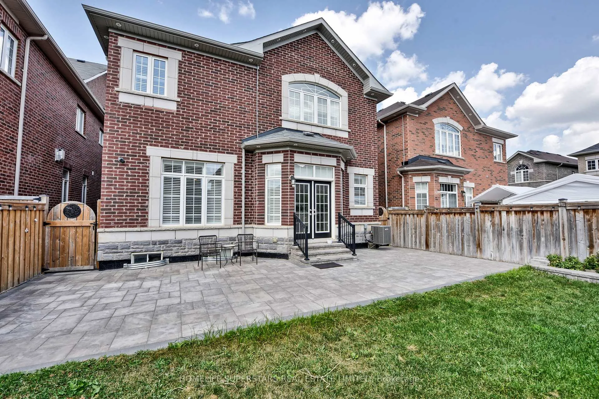 Photo 42 of 15274 Danby Road, Halton Hills, Georgetown — HOMEH