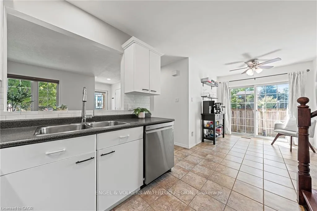 Photo 12 of 181 Walsh Crescent, Stratford — HOMEH