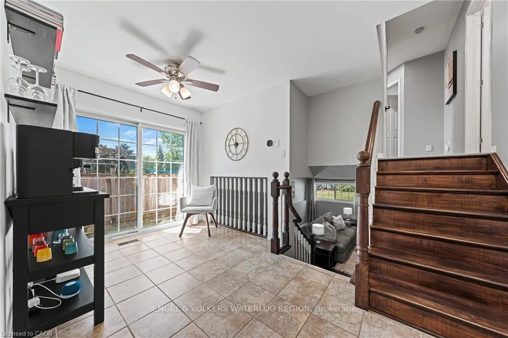 Photo 14 of 181 Walsh Crescent, Stratford — HOMEH