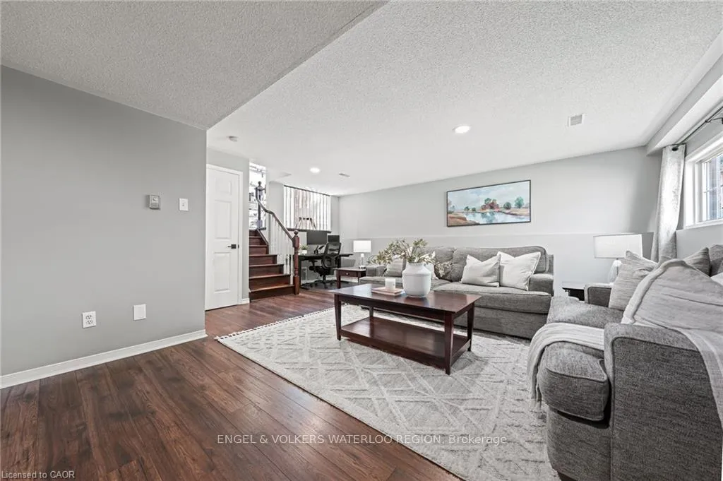Photo 28 of 181 Walsh Crescent, Stratford — HOMEH