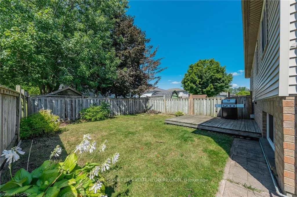 Photo 32 of 181 Walsh Crescent, Stratford — HOMEH