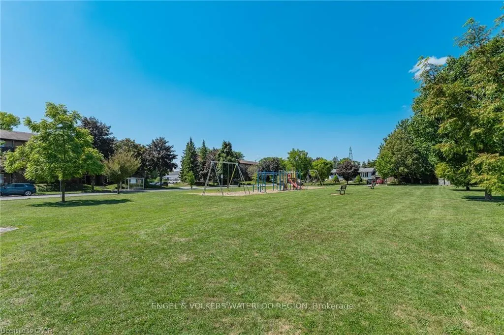 Photo 39 of 181 Walsh Crescent, Stratford — HOMEH