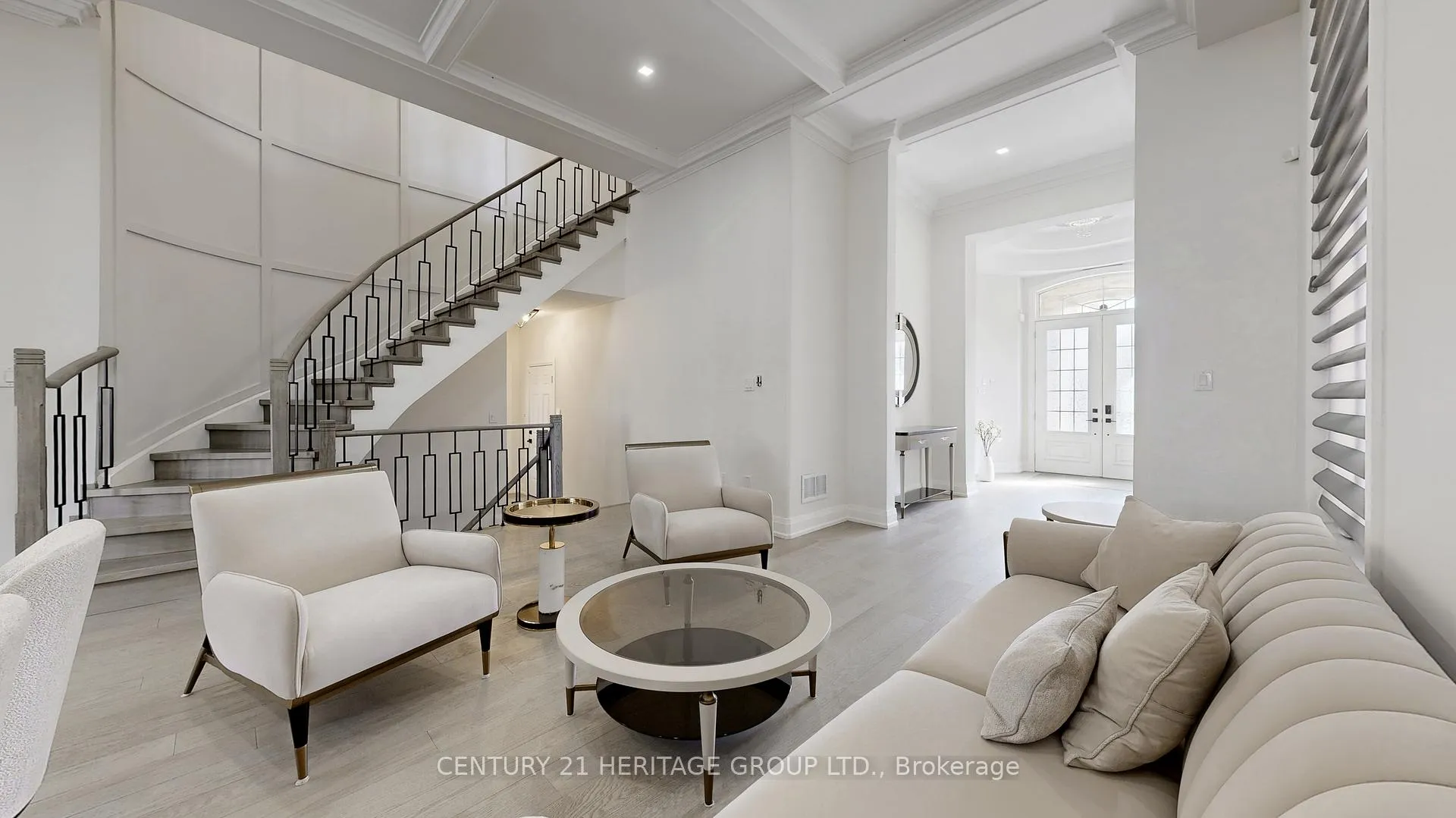 Photo 9 of 103 Garyscholl Road, Vaughan, Vellore Village — HOMEH