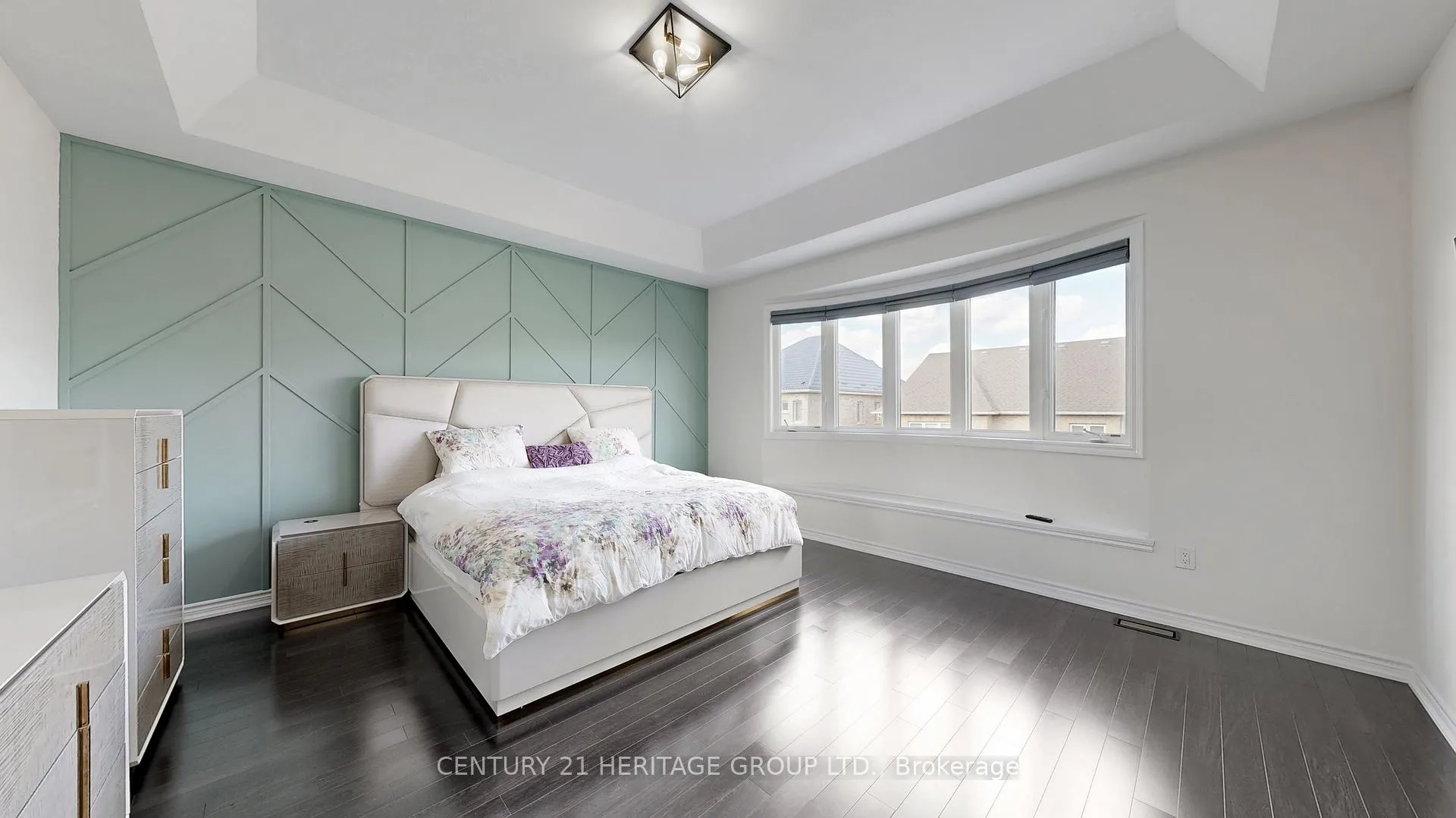 Photo 25 of 103 Garyscholl Road, Vaughan, Vellore Village — HOMEH