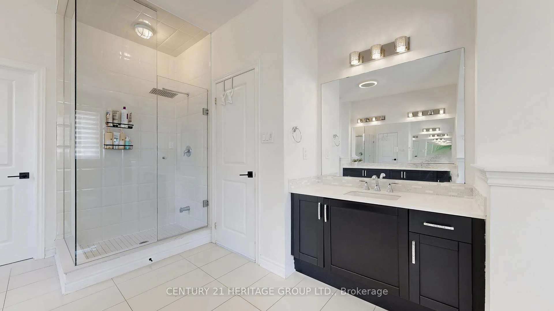 Photo 30 of 103 Garyscholl Road, Vaughan, Vellore Village — HOMEH